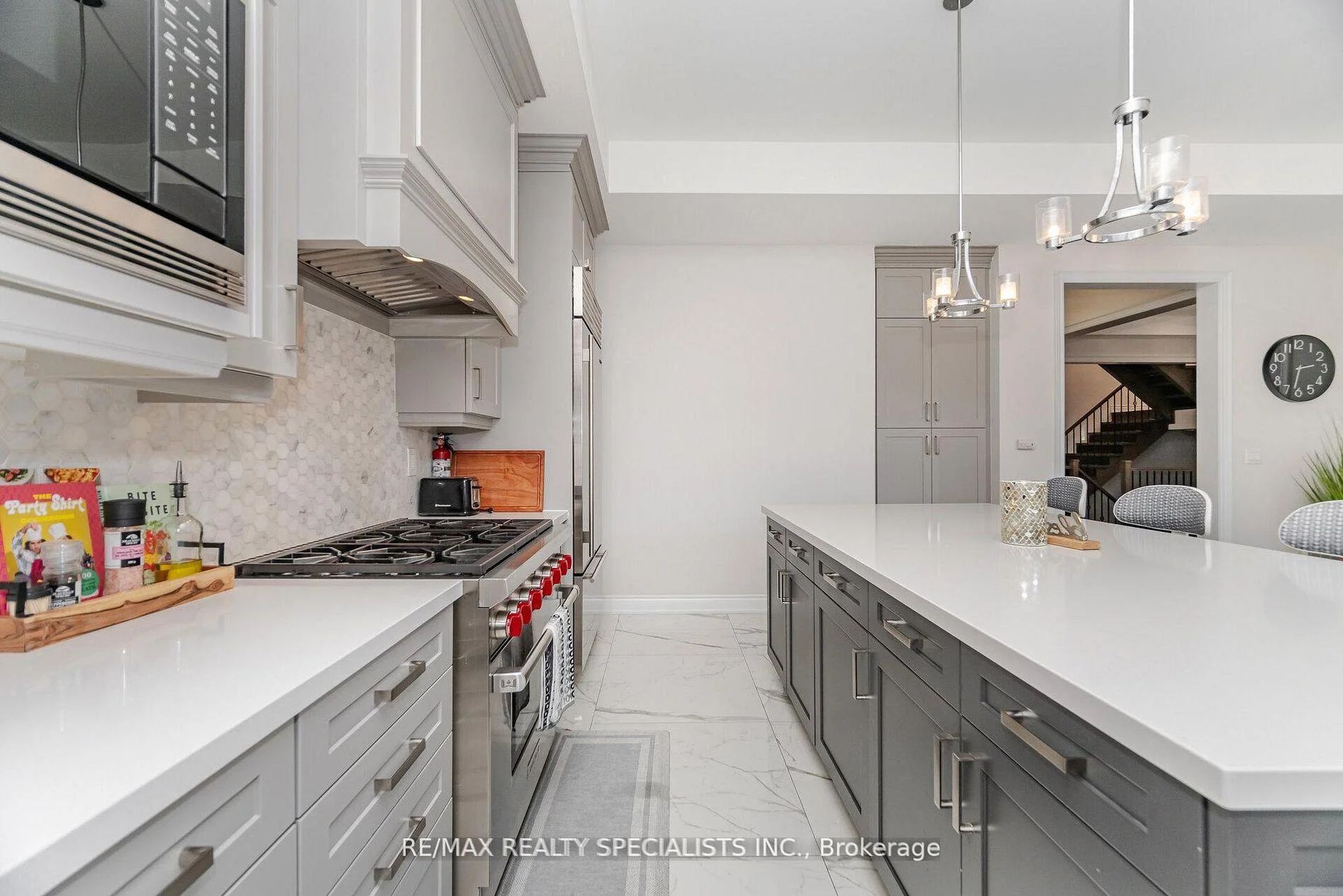 Photo 15 of 53 Threshingmills Boulevard, Oakville, River Oaks — HOMEH