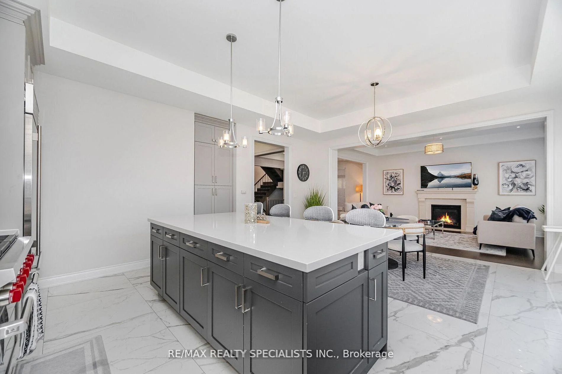Photo 16 of 53 Threshingmills Boulevard, Oakville, River Oaks — HOMEH
