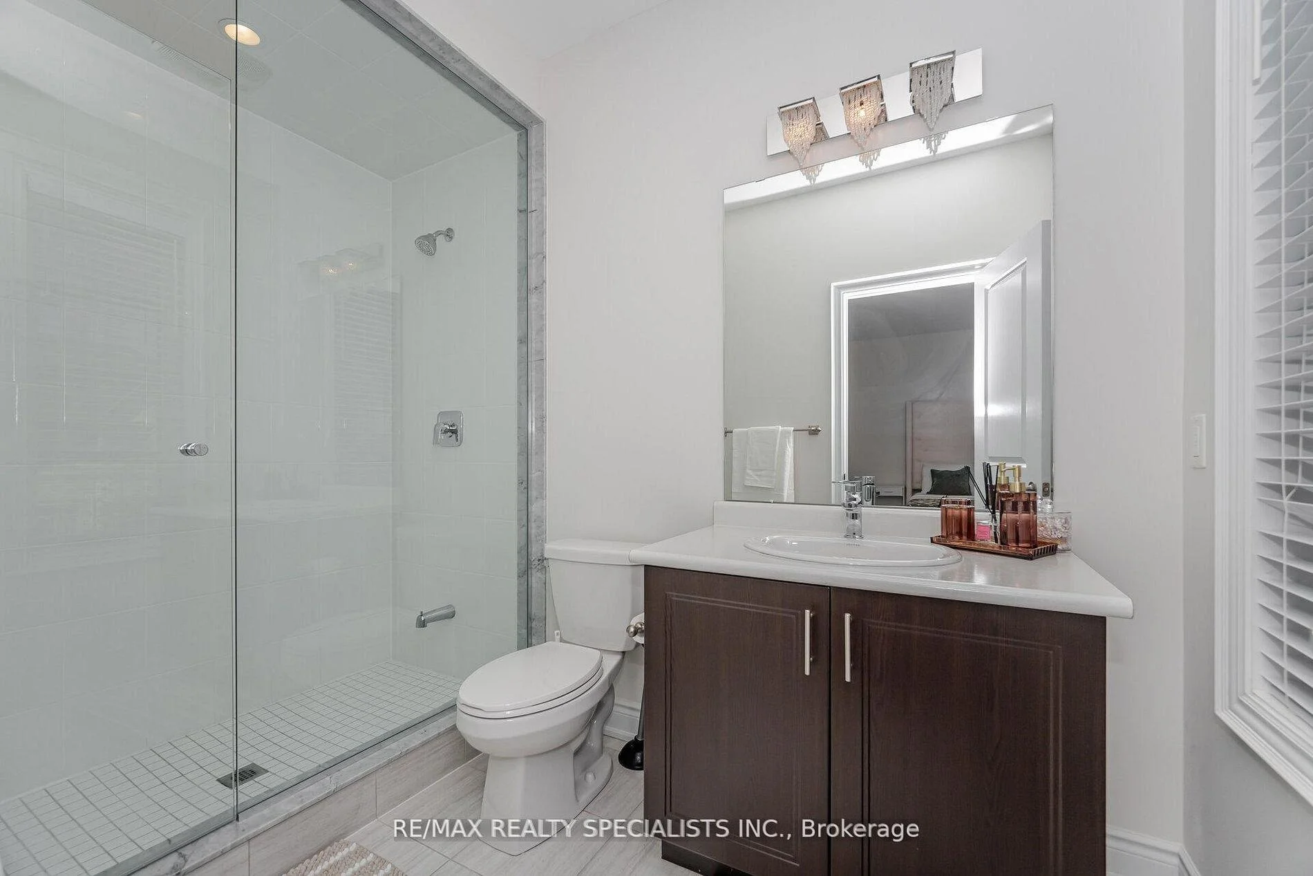 Photo 19 of 53 Threshingmills Boulevard, Oakville, River Oaks — HOMEH