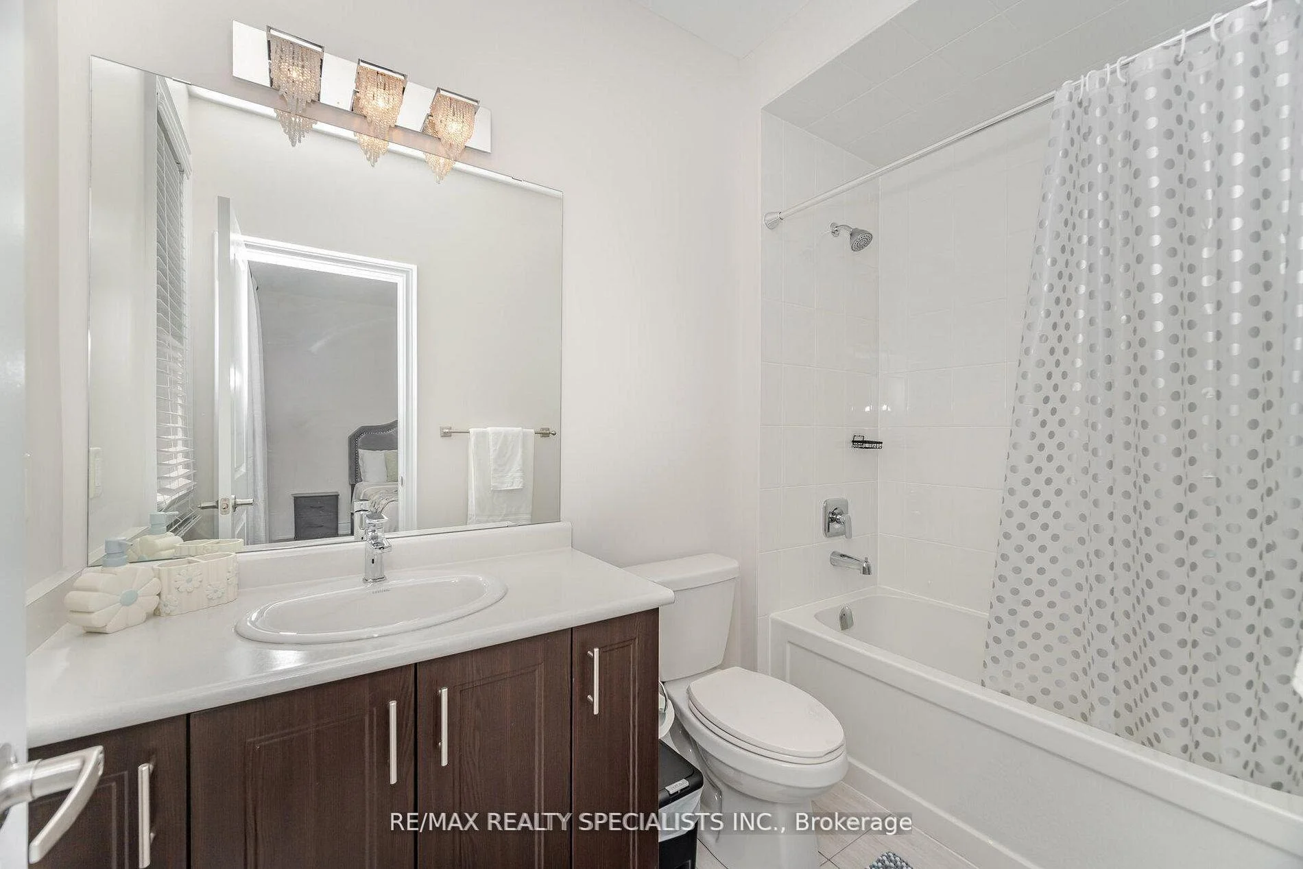 Photo 21 of 53 Threshingmills Boulevard, Oakville, River Oaks — HOMEH