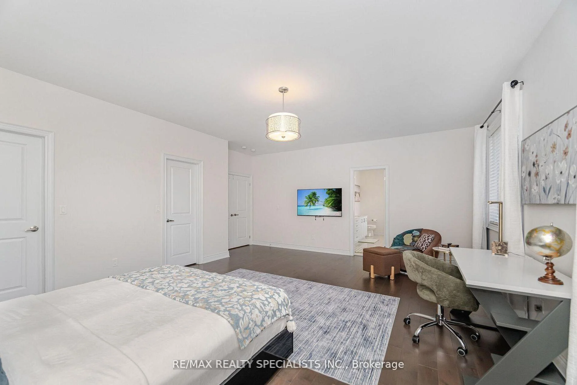 Photo 23 of 53 Threshingmills Boulevard, Oakville, River Oaks — HOMEH