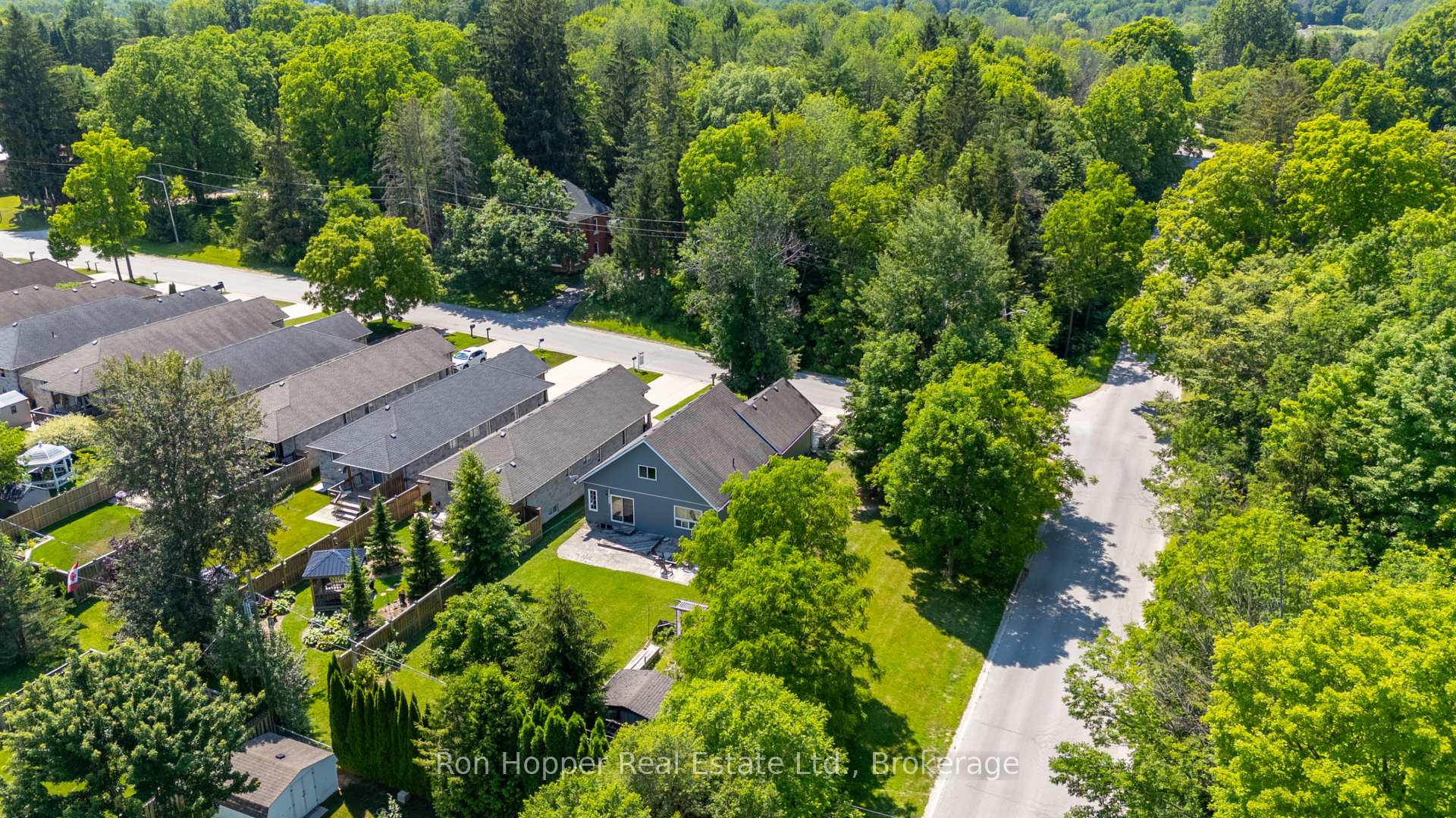 Photo 2 of 1895 8th Avenue W, Owen Sound — HOMEH