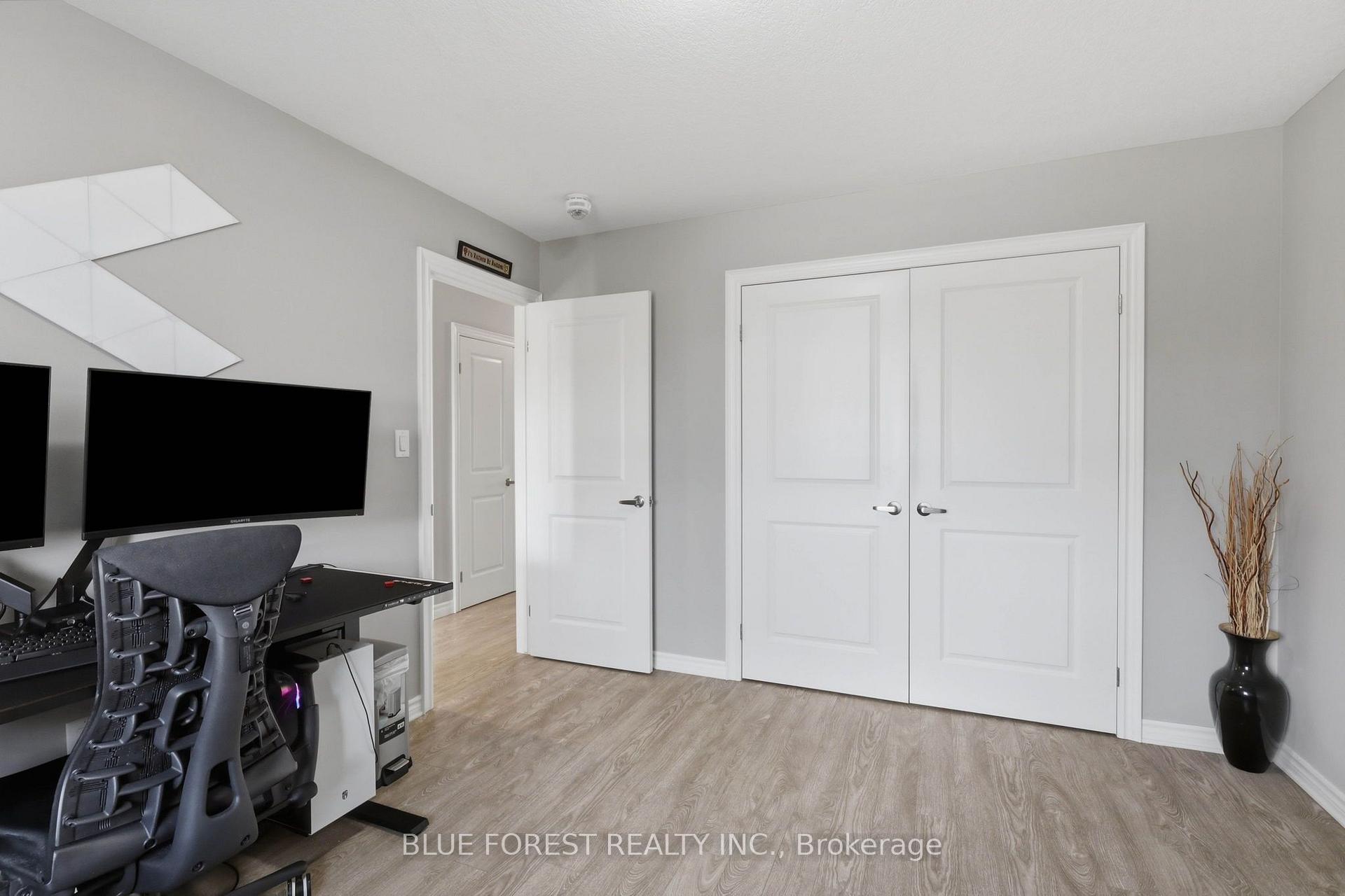 Photo 36 of Unit 124, 3320 Meadowgate Boulevard, London, South U — HOMEH