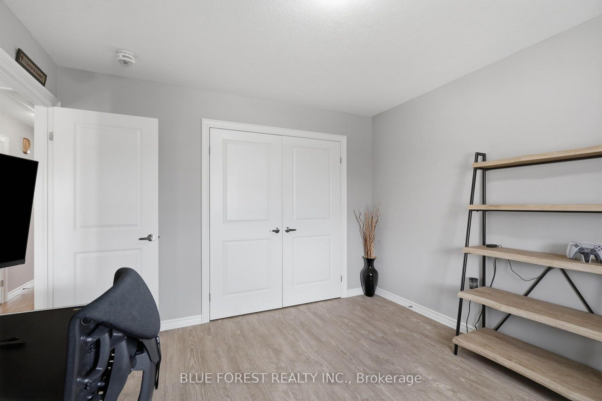 Photo 37 of Unit 124, 3320 Meadowgate Boulevard, London, South U — HOMEH