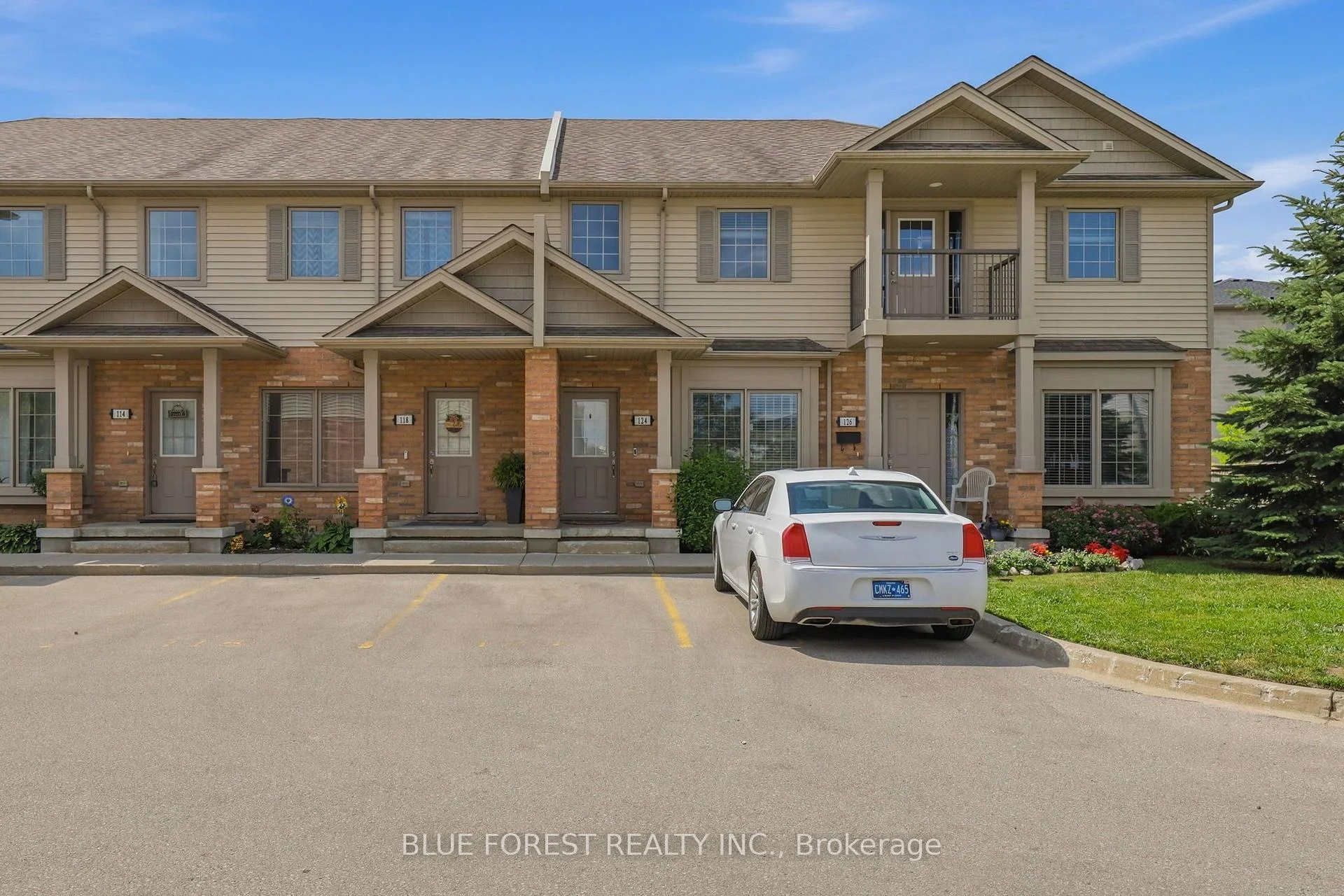 Photo 2 of Unit 124, 3320 Meadowgate Boulevard, London, South U — HOMEH