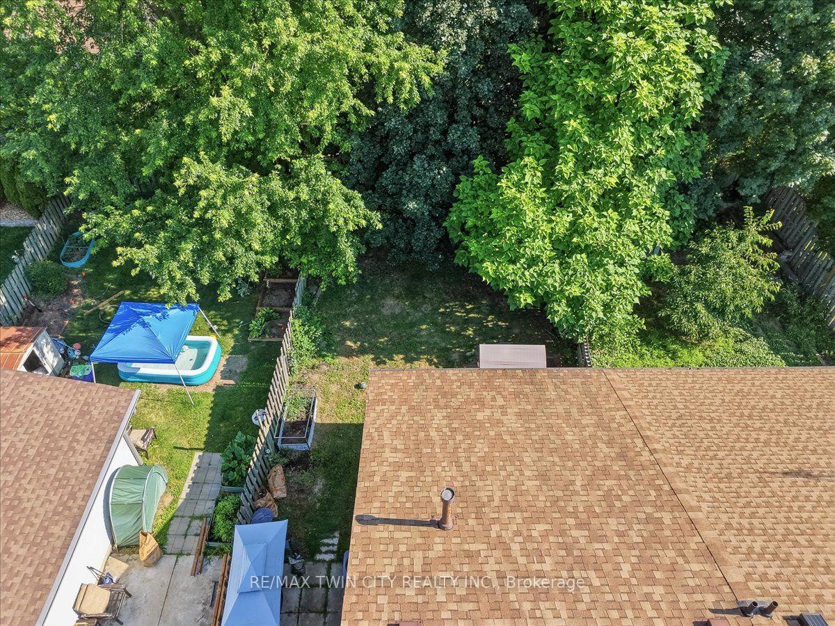 Photo 41 of 16 Palomino Drive, Brantford, Lynden Hills — HOMEH