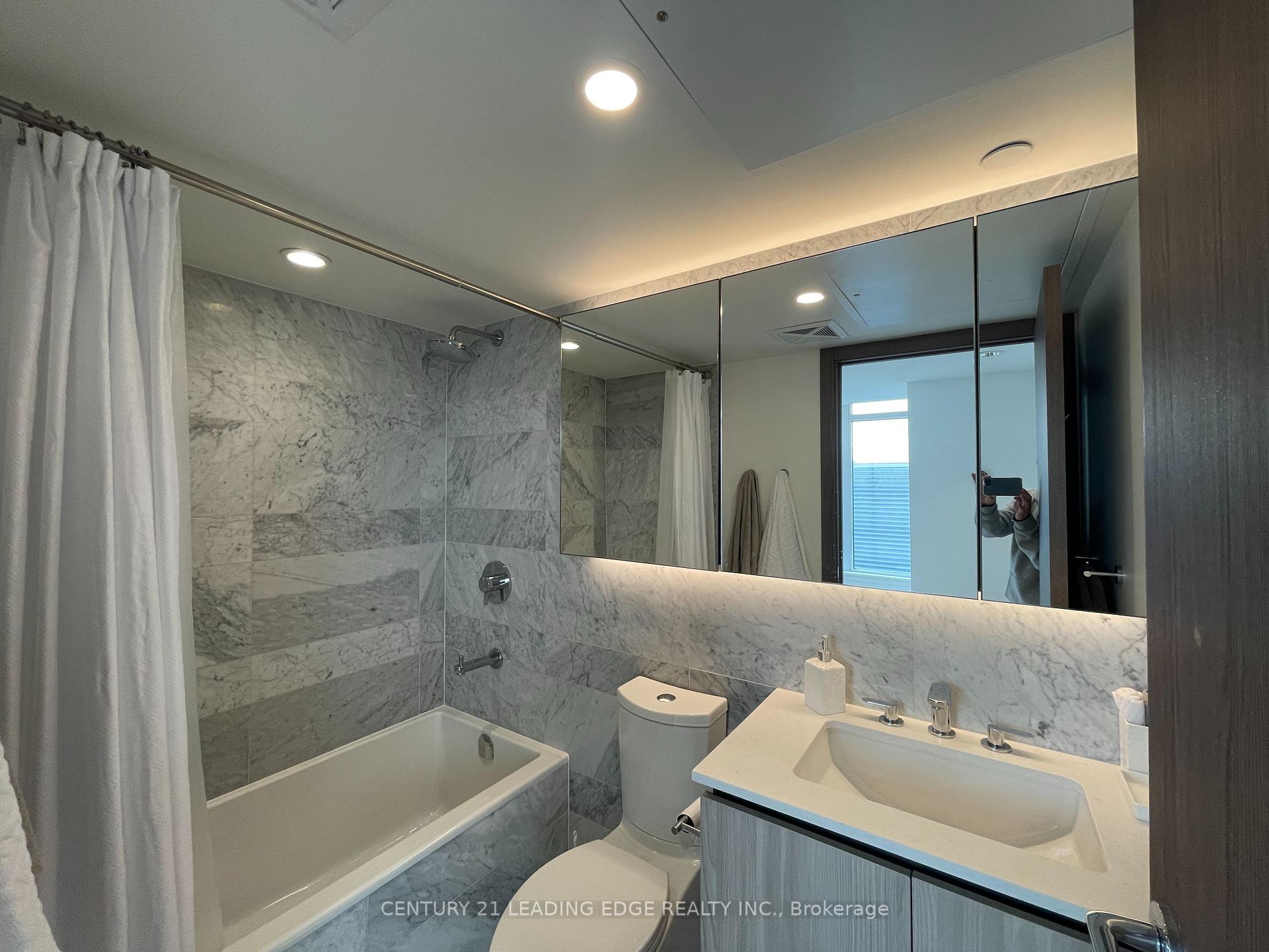 Photo 12 of Unit 1502, 17 Bathurst Street, Toronto, Waterfront Communities — HOMEH