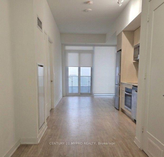 Photo 3 of Unit 1706, 70 Princess Street, Toronto, Moss Park — HOMEH