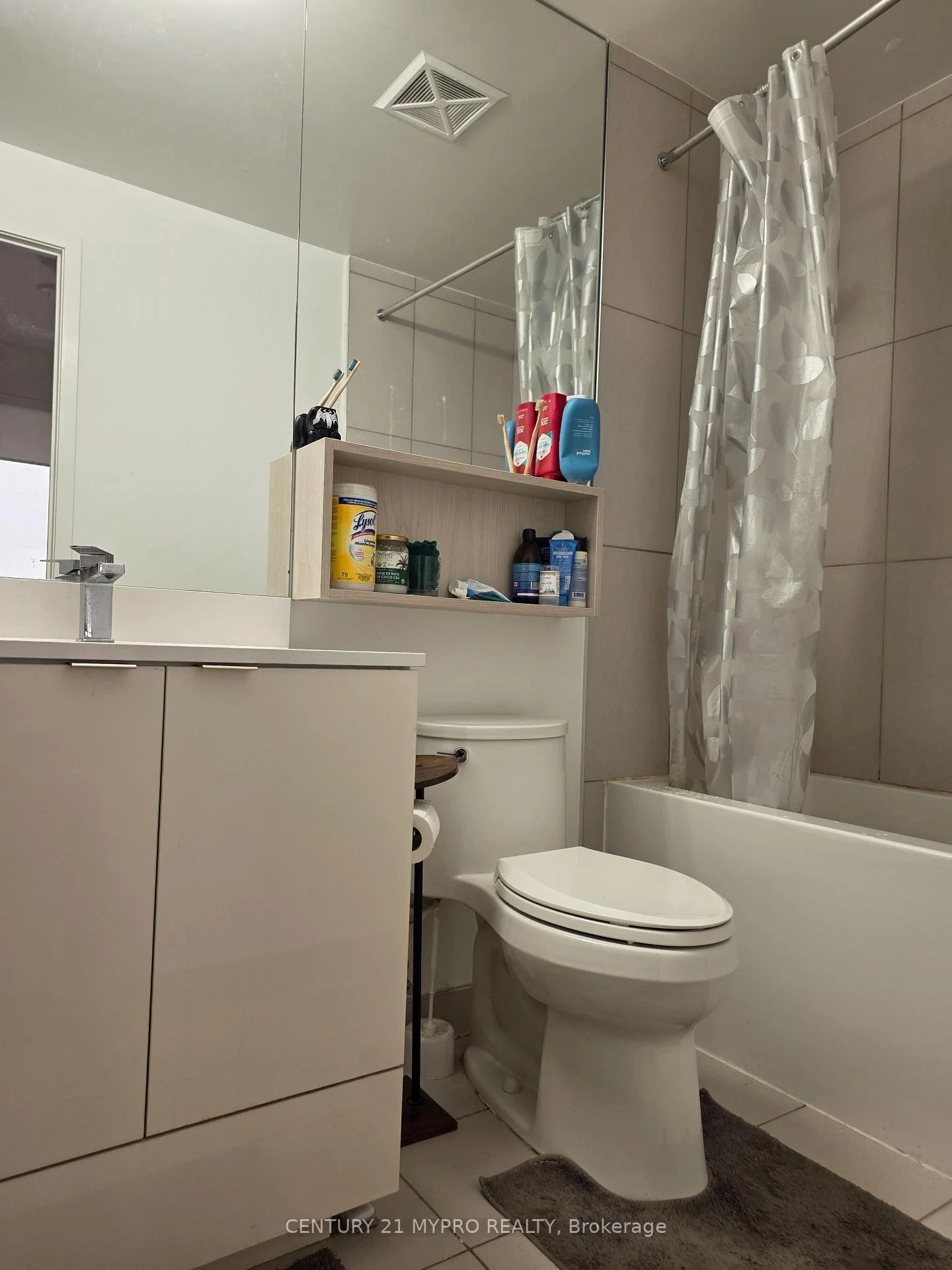 Photo 11 of Unit 1706, 70 Princess Street, Toronto, Moss Park — HOMEH
