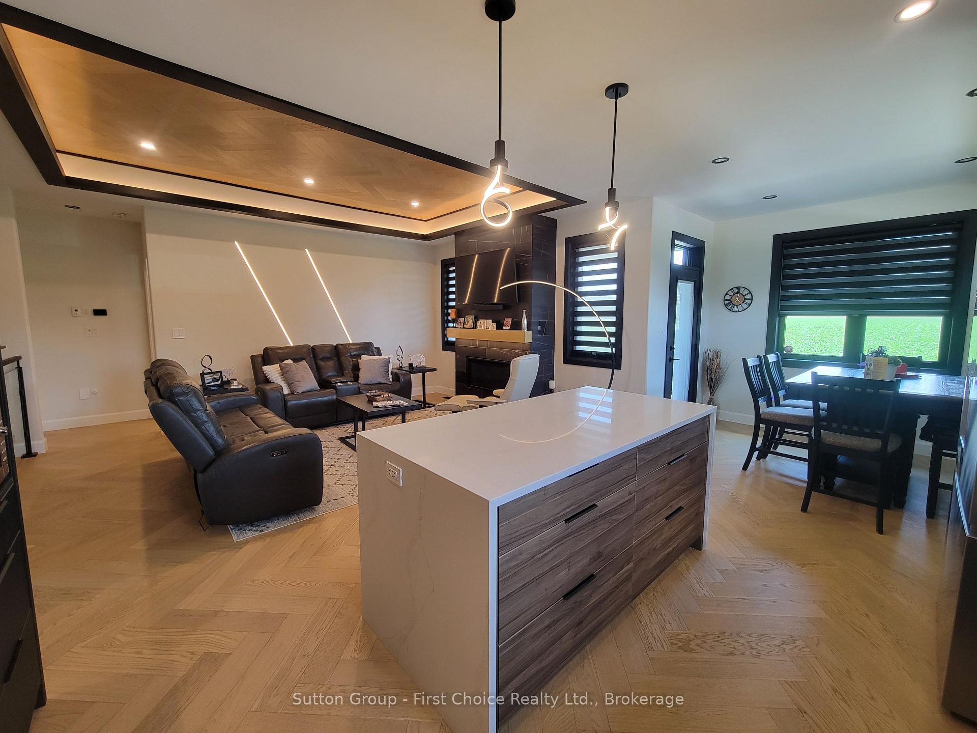 Photo 8 of 128 Rowe Avenue, South Huron, Exeter — HOMEH