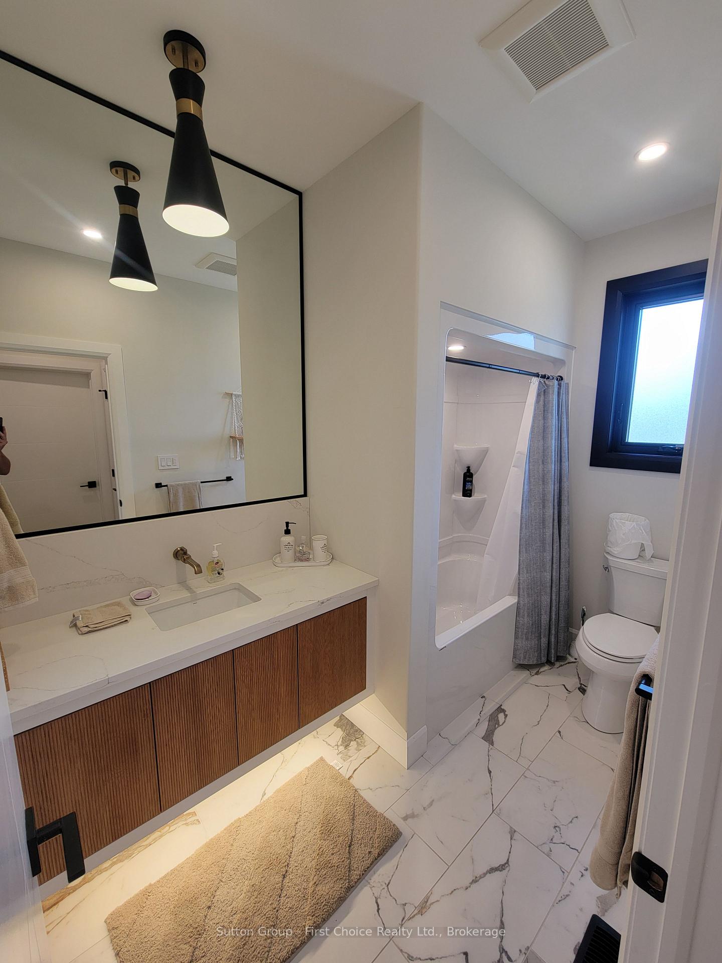 Photo 26 of 128 Rowe Avenue, South Huron, Exeter — HOMEH