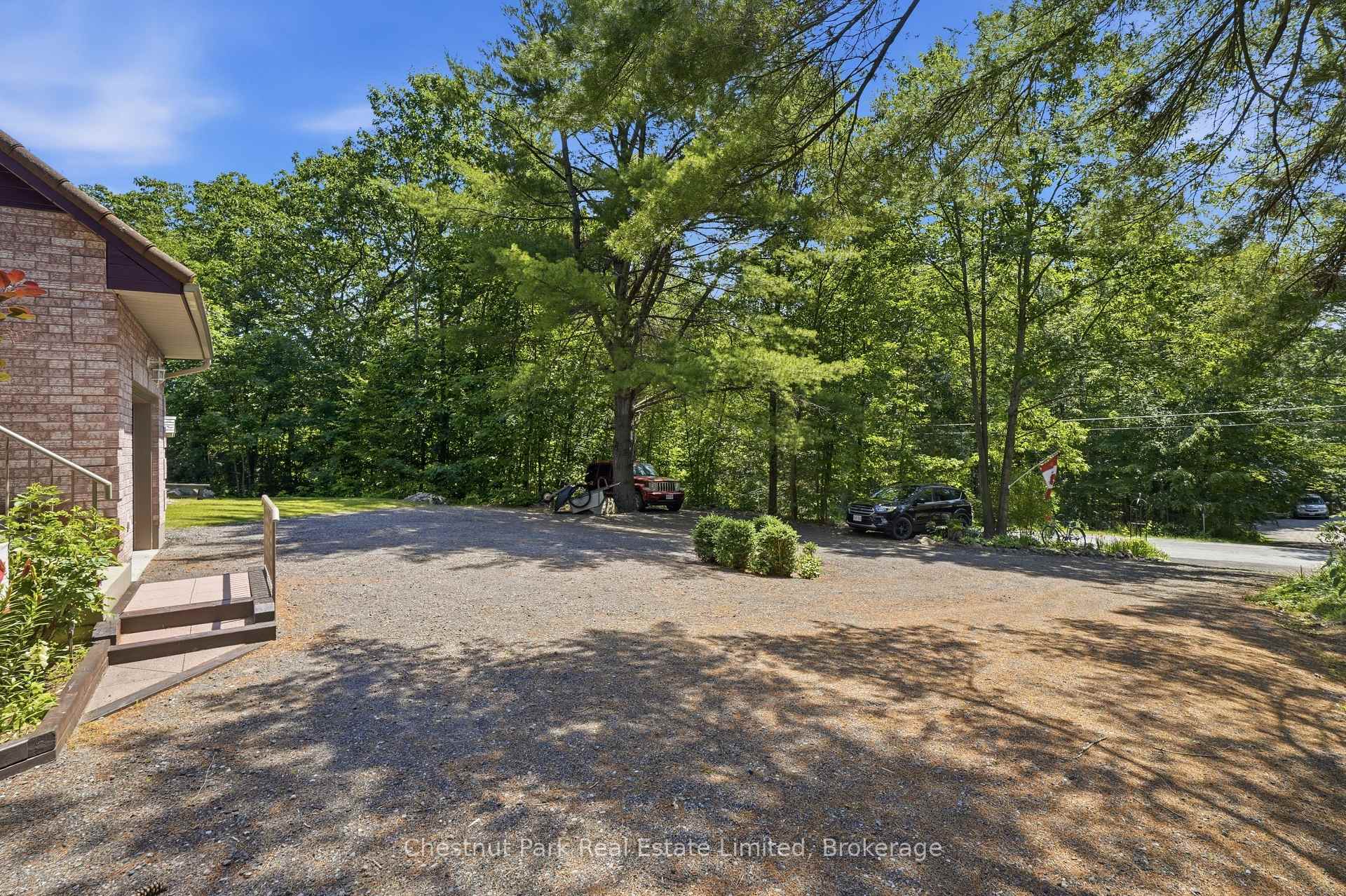 Photo 3 of 72 Kenner Court, Tweed, Hungerford (Twp) — HOMEH