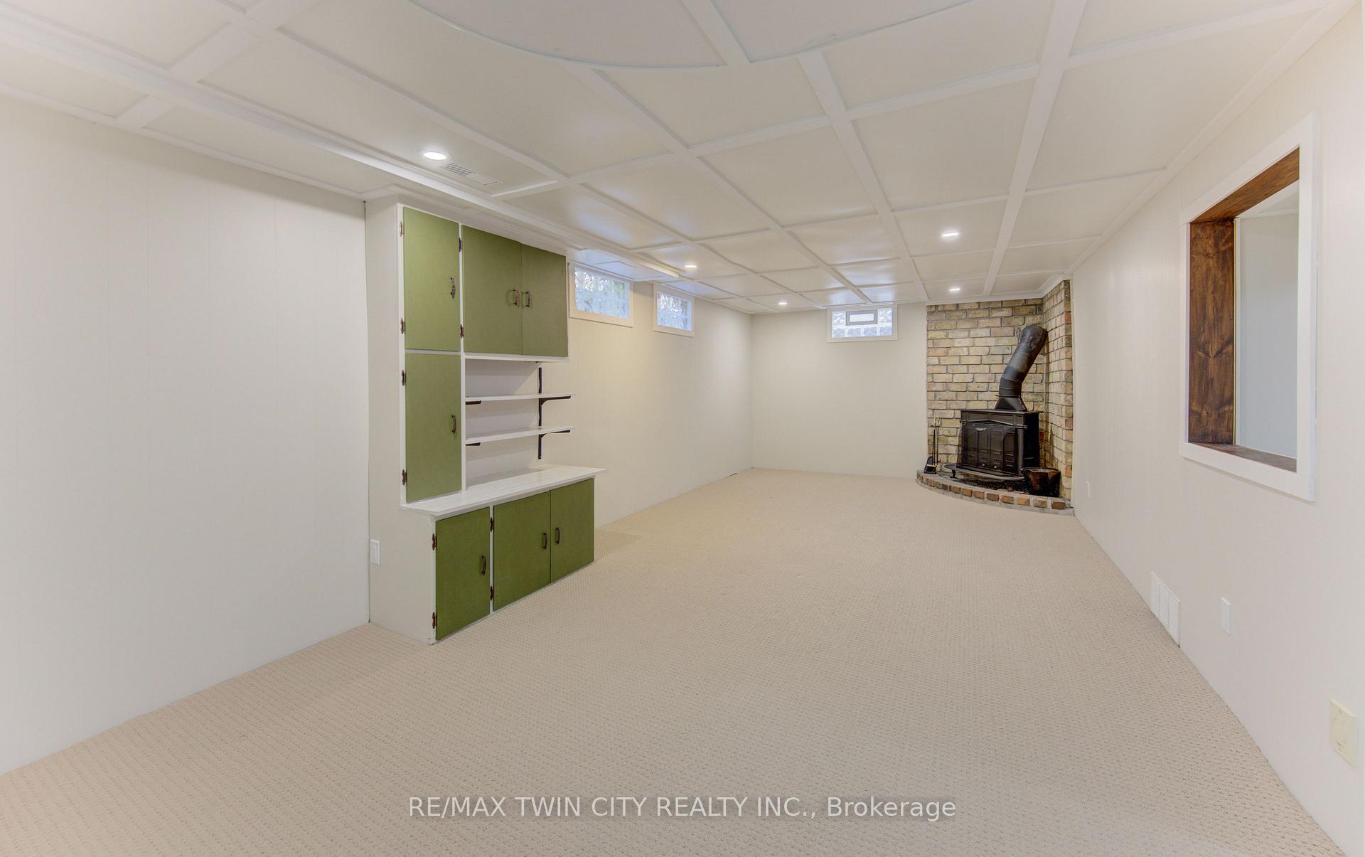 Photo 29 of 26 Penrose Avenue, Waterloo — HOMEH