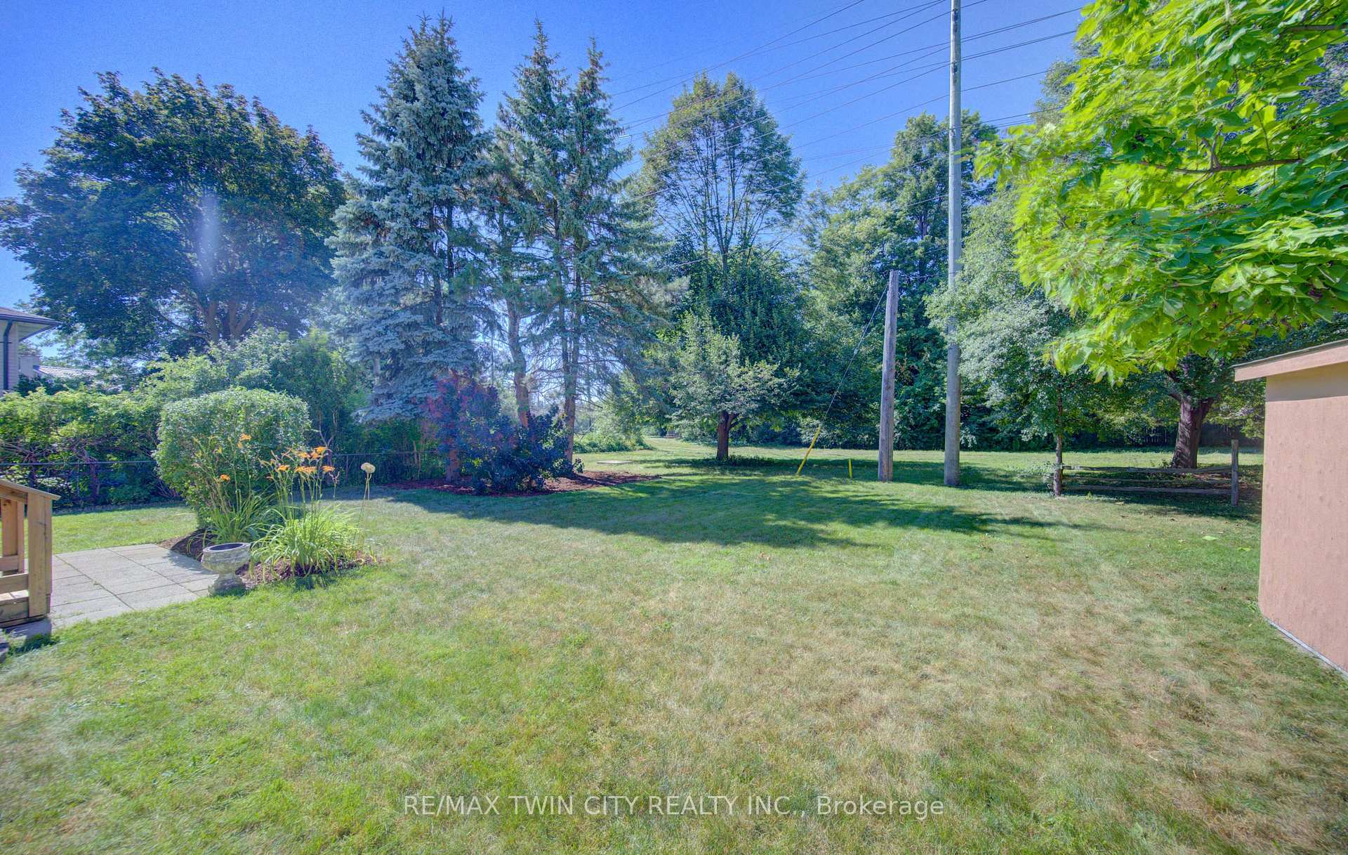 Photo 31 of 26 Penrose Avenue, Waterloo — HOMEH
