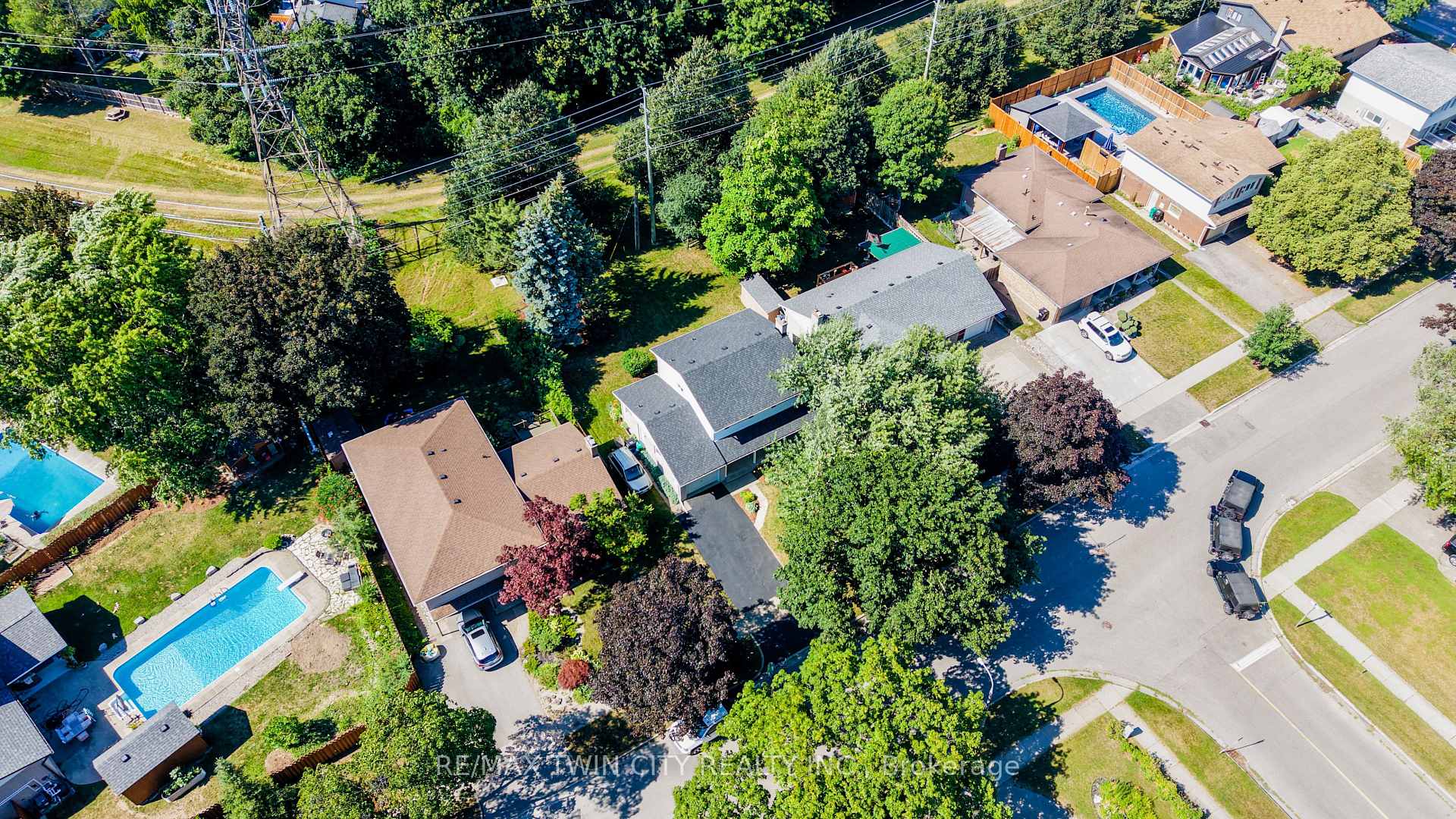 Photo 37 of 26 Penrose Avenue, Waterloo — HOMEH