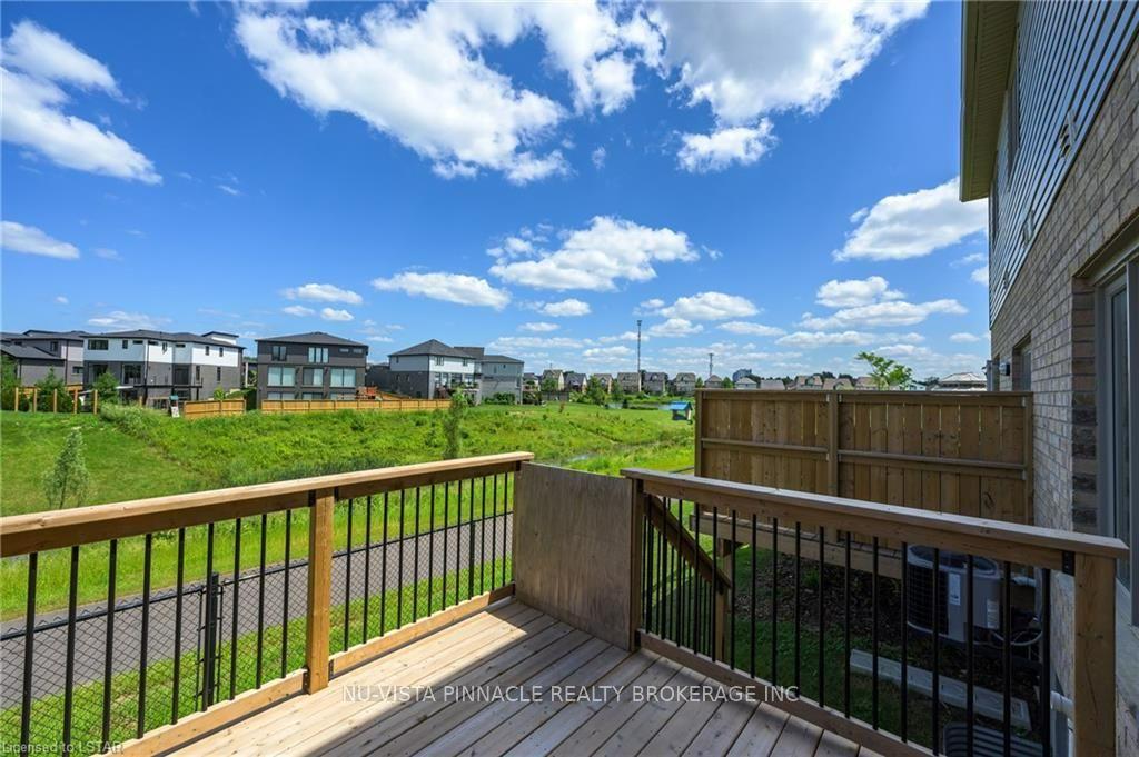 Photo 3 of Unit 3, 2491 Tokala Trail, London, North S — HOMEH