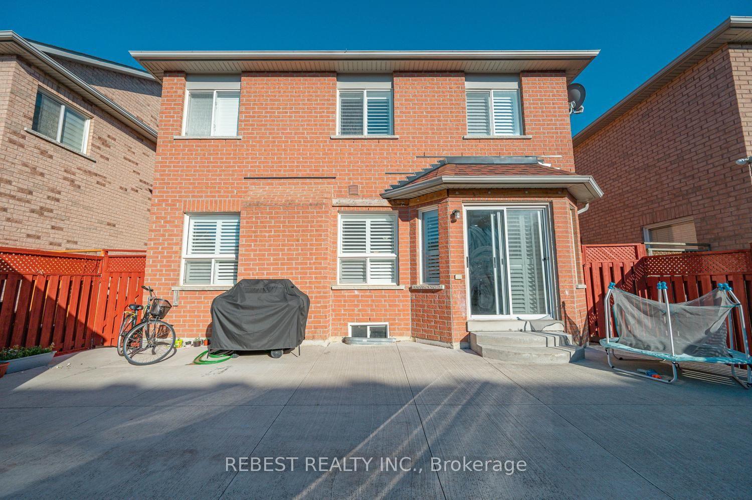 Photo 50 of 22 Gore Valley Trail, Brampton, Bram East — HOMEH