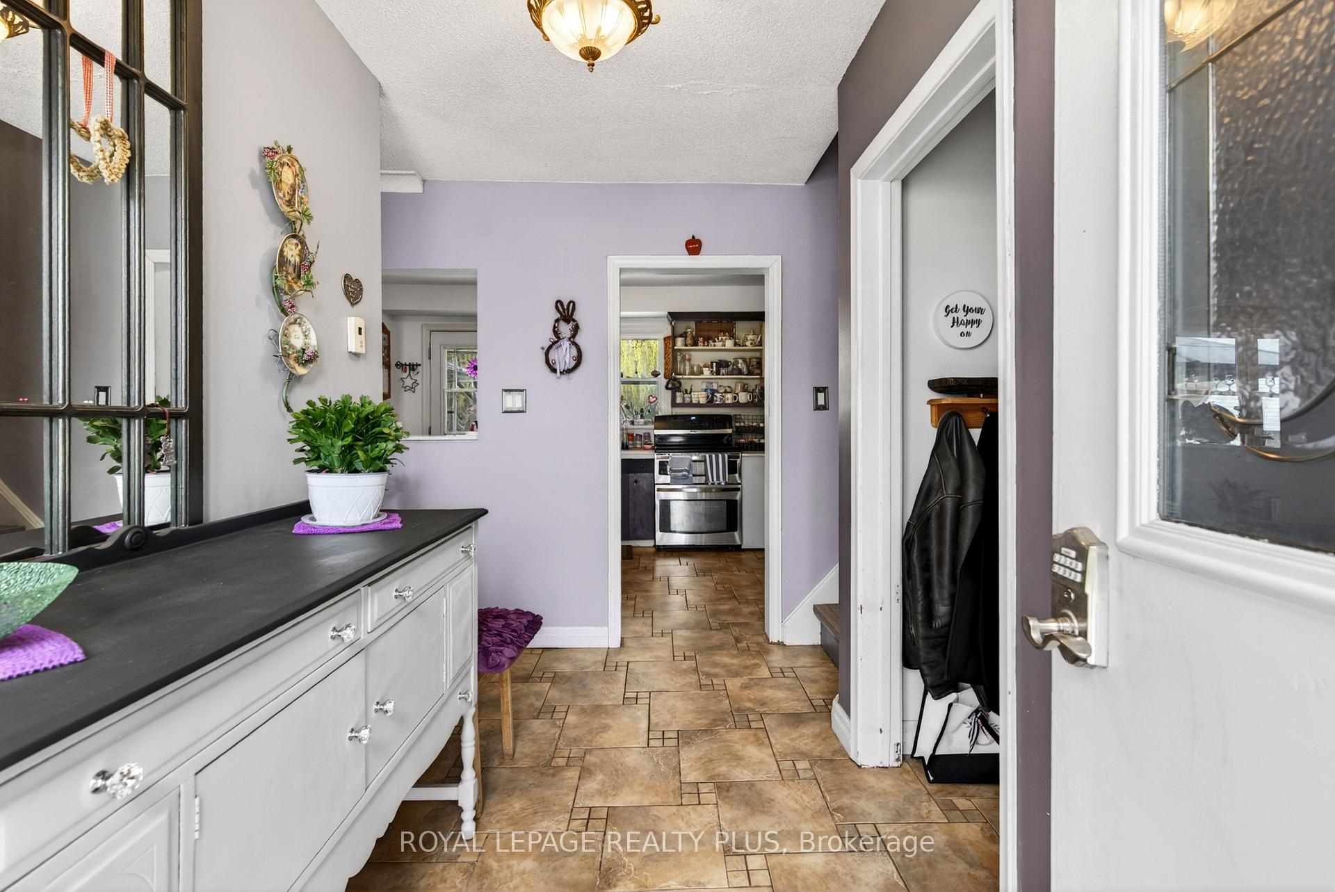 Photo 8 of 1332 Stanbury Road, Oakville, West — HOMEH