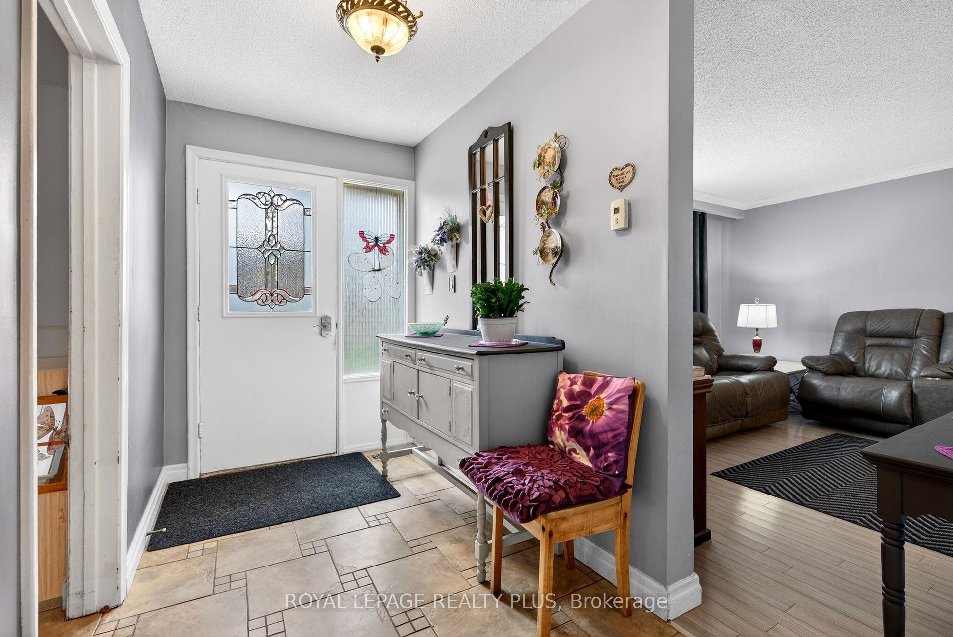 Photo 9 of 1332 Stanbury Road, Oakville, West — HOMEH