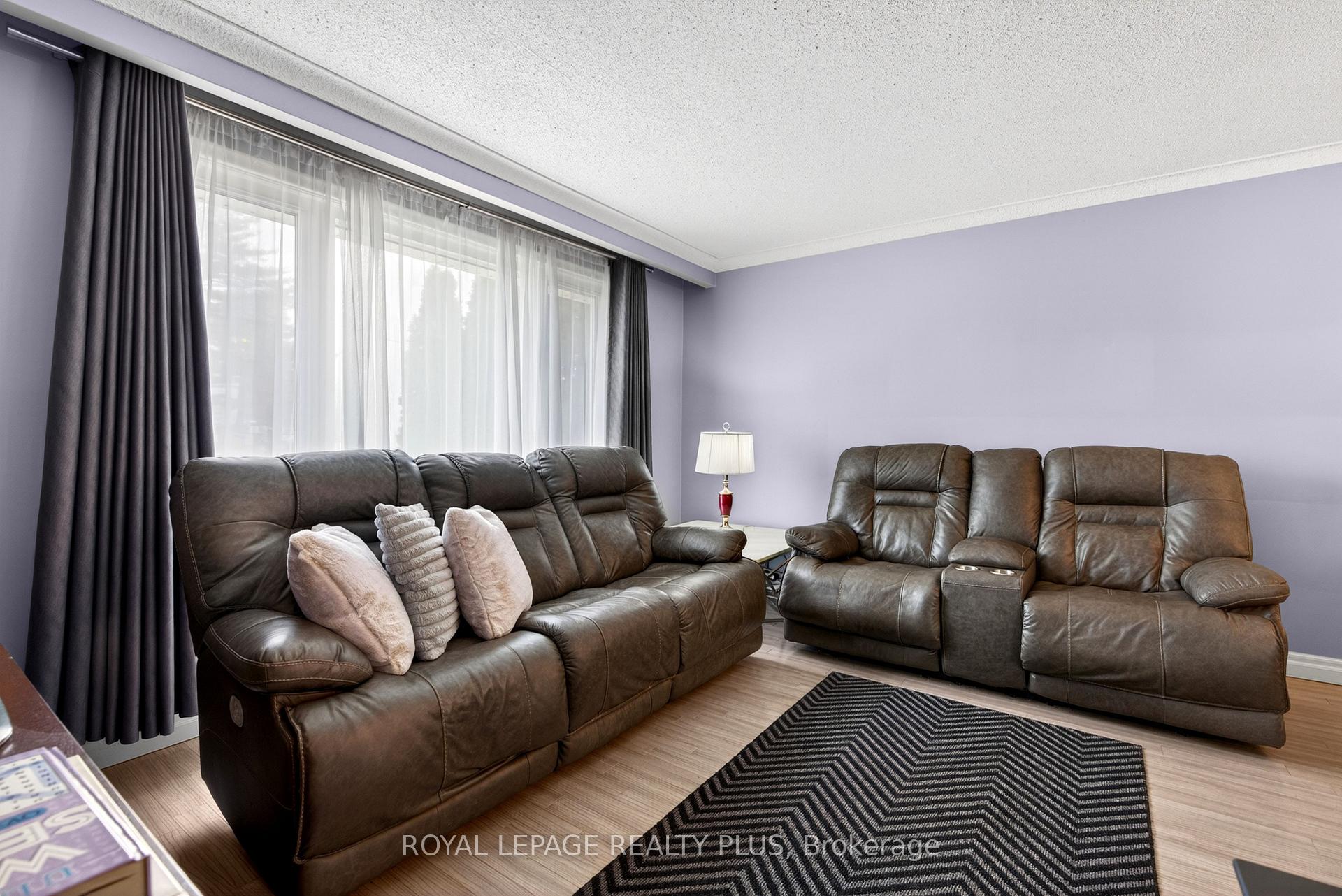 Photo 10 of 1332 Stanbury Road, Oakville, West — HOMEH