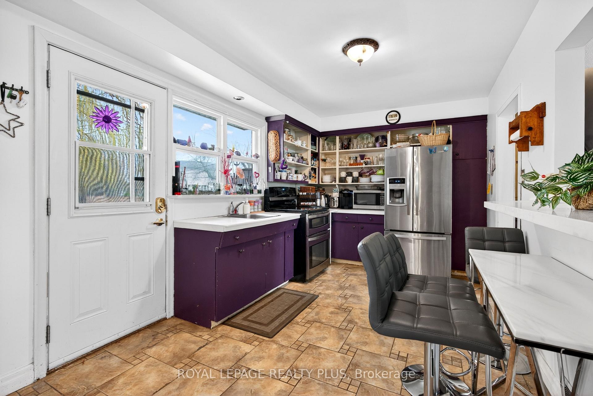 Photo 18 of 1332 Stanbury Road, Oakville, West — HOMEH
