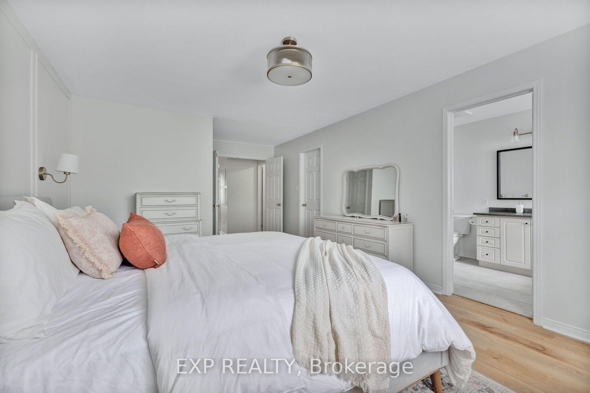 Photo 27 of 210 Wabiskaw Private, Ottawa, Barrhaven - Stonebridge — HOMEH