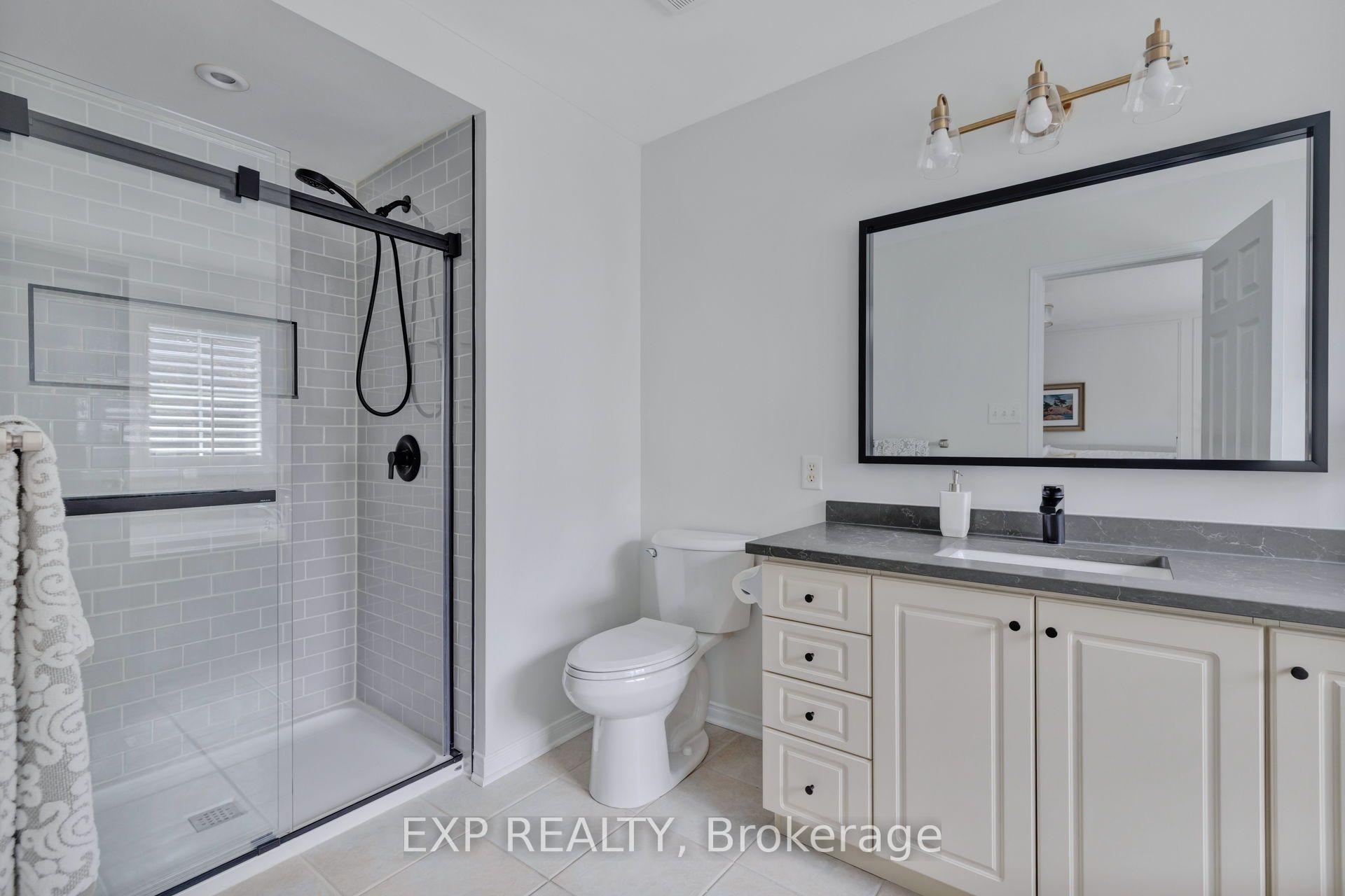 Photo 30 of 210 Wabiskaw Private, Ottawa, Barrhaven - Stonebridge — HOMEH