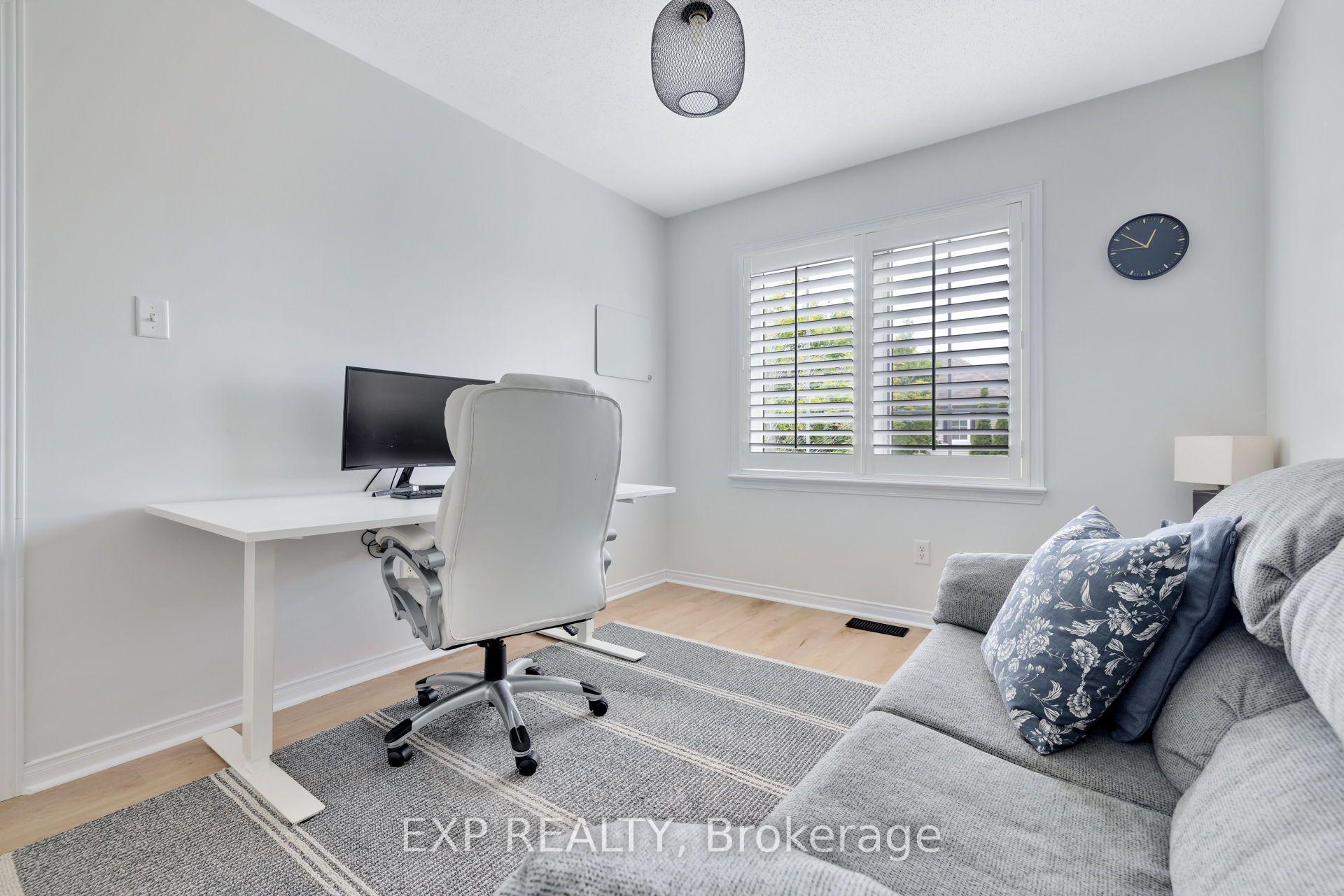 Photo 34 of 210 Wabiskaw Private, Ottawa, Barrhaven - Stonebridge — HOMEH