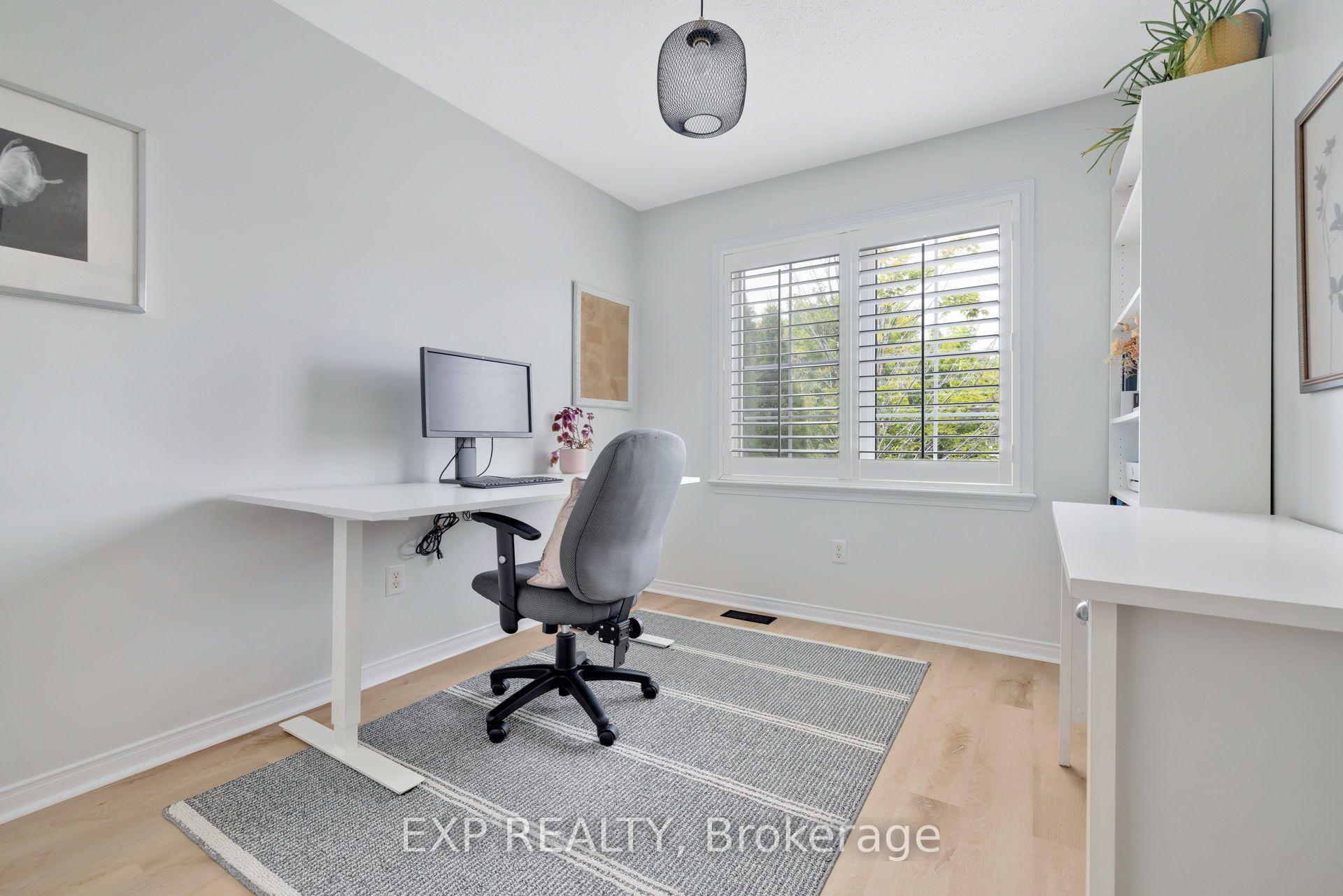 Photo 36 of 210 Wabiskaw Private, Ottawa, Barrhaven - Stonebridge — HOMEH