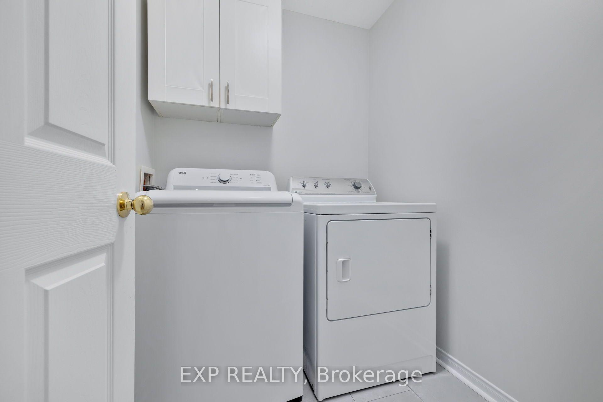 Photo 38 of 210 Wabiskaw Private, Ottawa, Barrhaven - Stonebridge — HOMEH