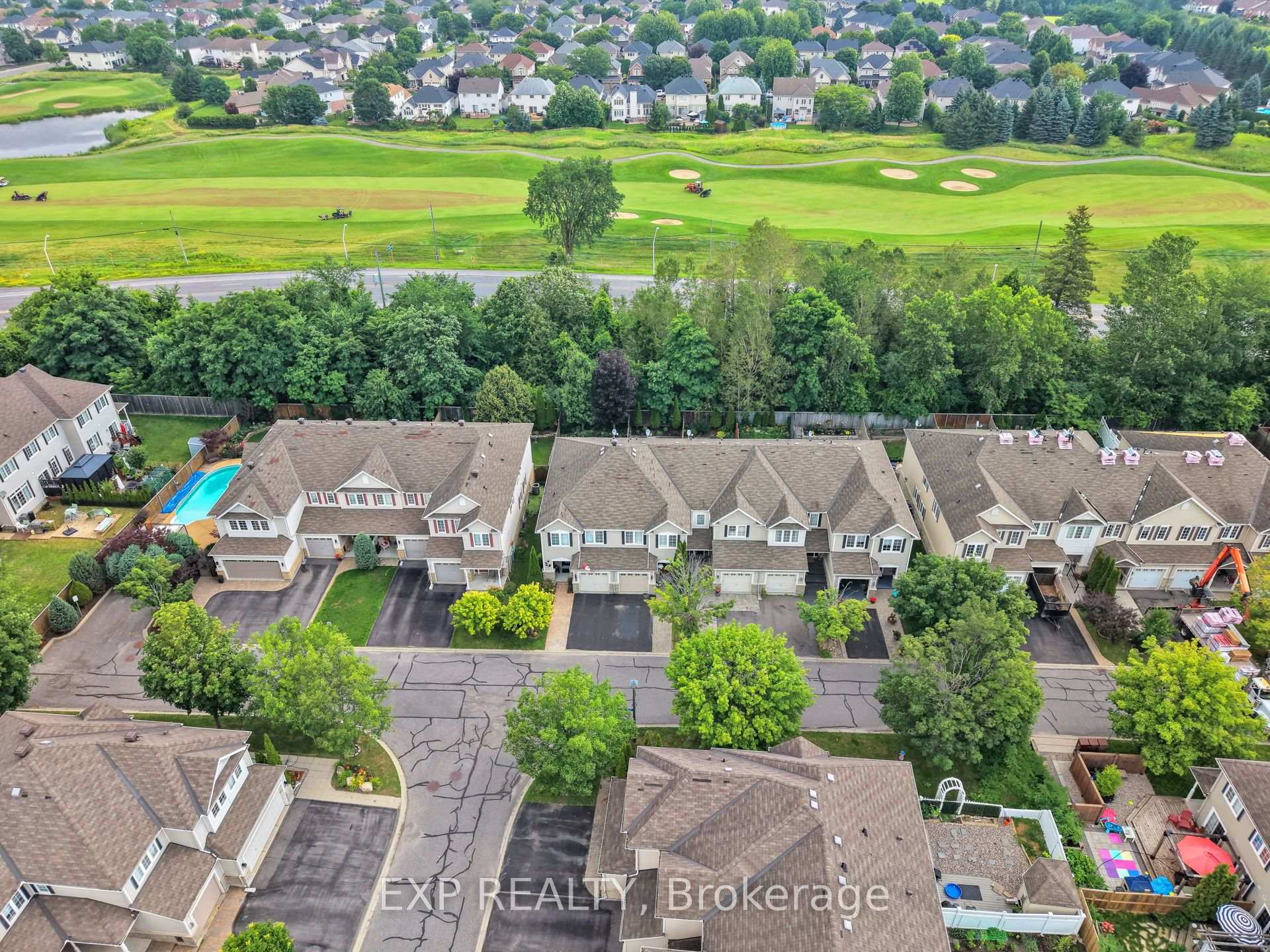 Photo 49 of 210 Wabiskaw Private, Ottawa, Barrhaven - Stonebridge — HOMEH