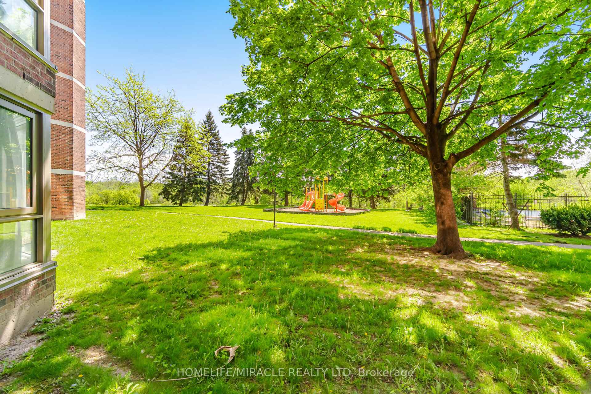 Photo 18 of Unit 102, 238 Albion Road, Etobicoke, Elms-Old Rexdale — HOMEH