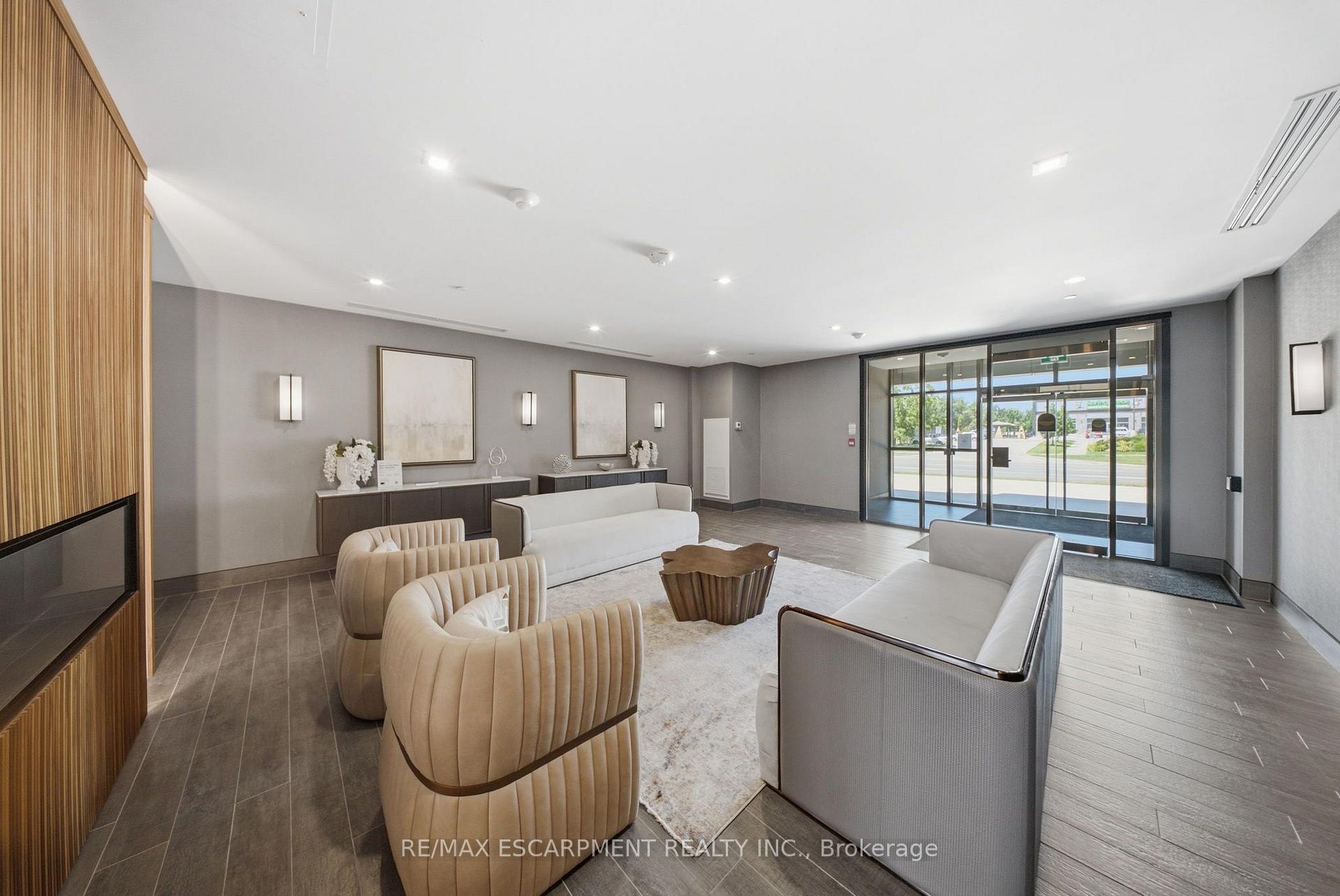 Photo 5 of Unit 1107, 470 Dundas Street E, Hamilton, Waterdown — HOMEH