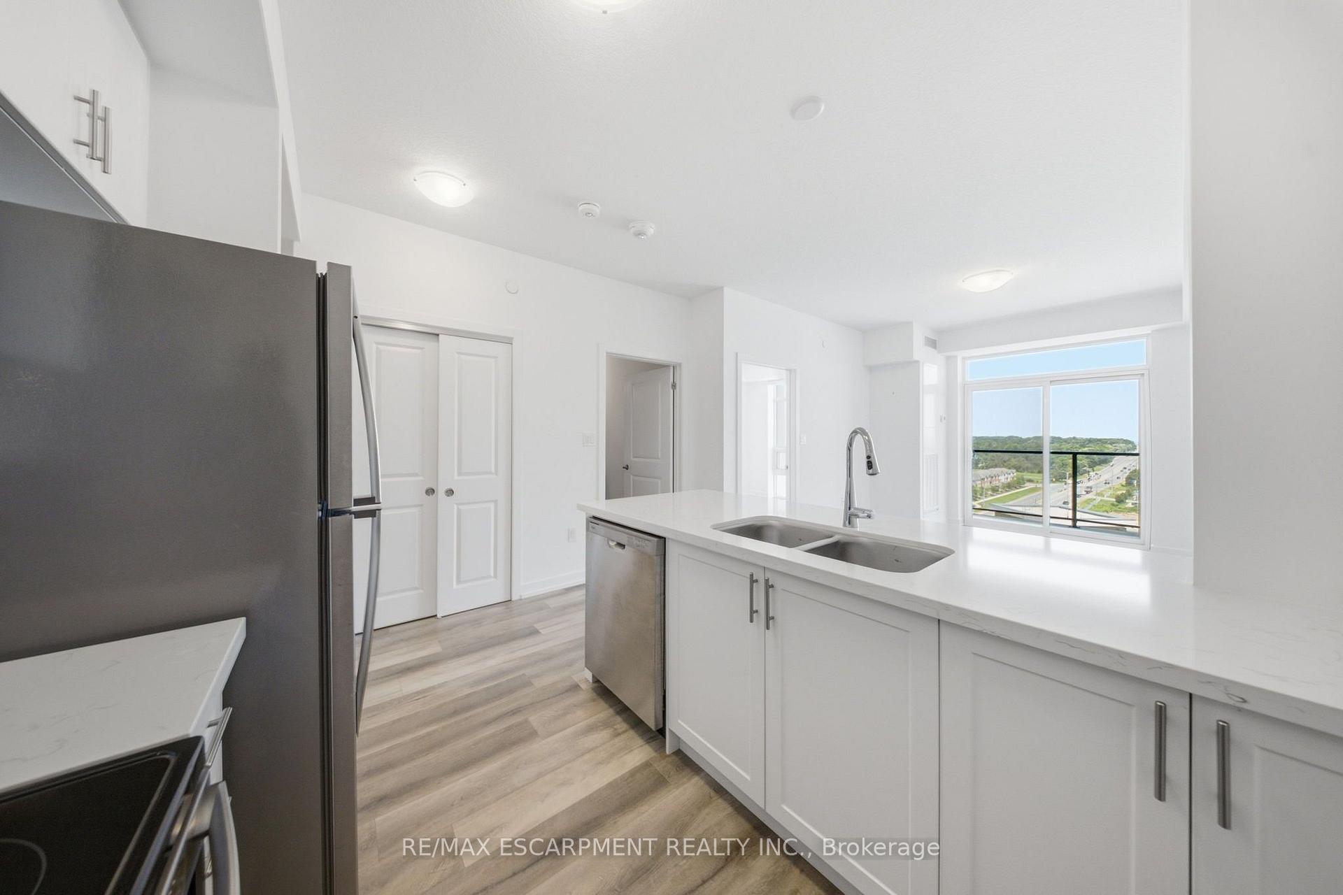 Photo 14 of Unit 1107, 470 Dundas Street E, Hamilton, Waterdown — HOMEH