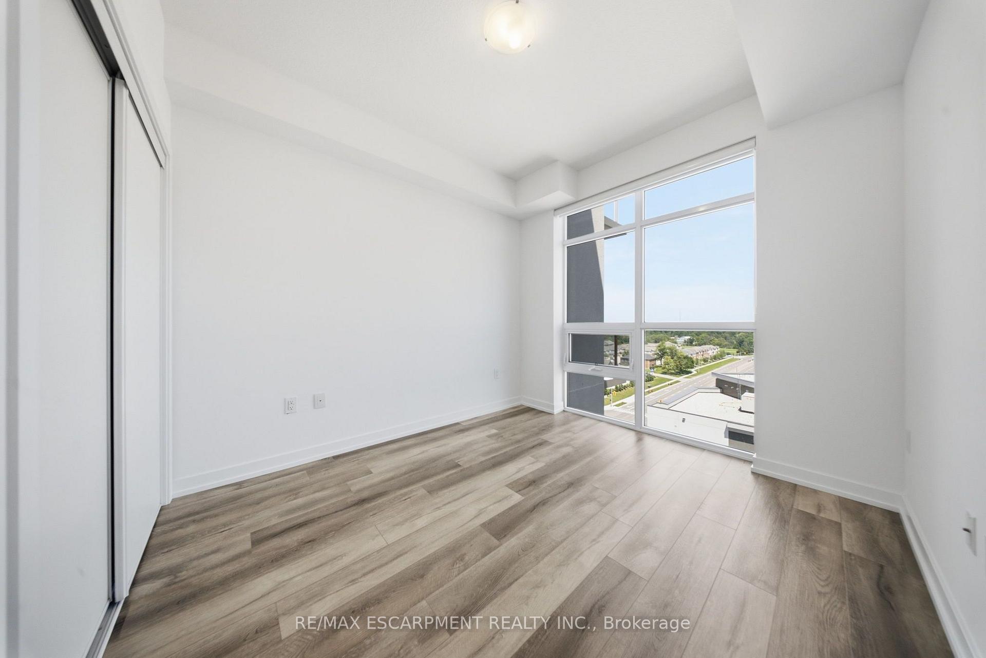 Photo 17 of Unit 1107, 470 Dundas Street E, Hamilton, Waterdown — HOMEH