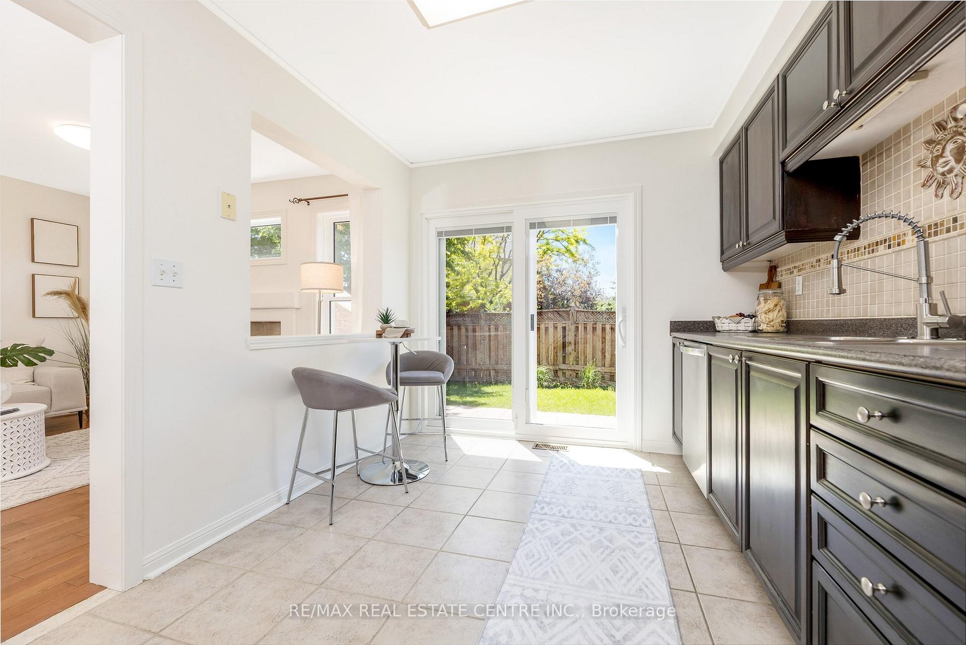 Photo 9 of 430 Patterson Drive, Milton, Clarke — HOMEH