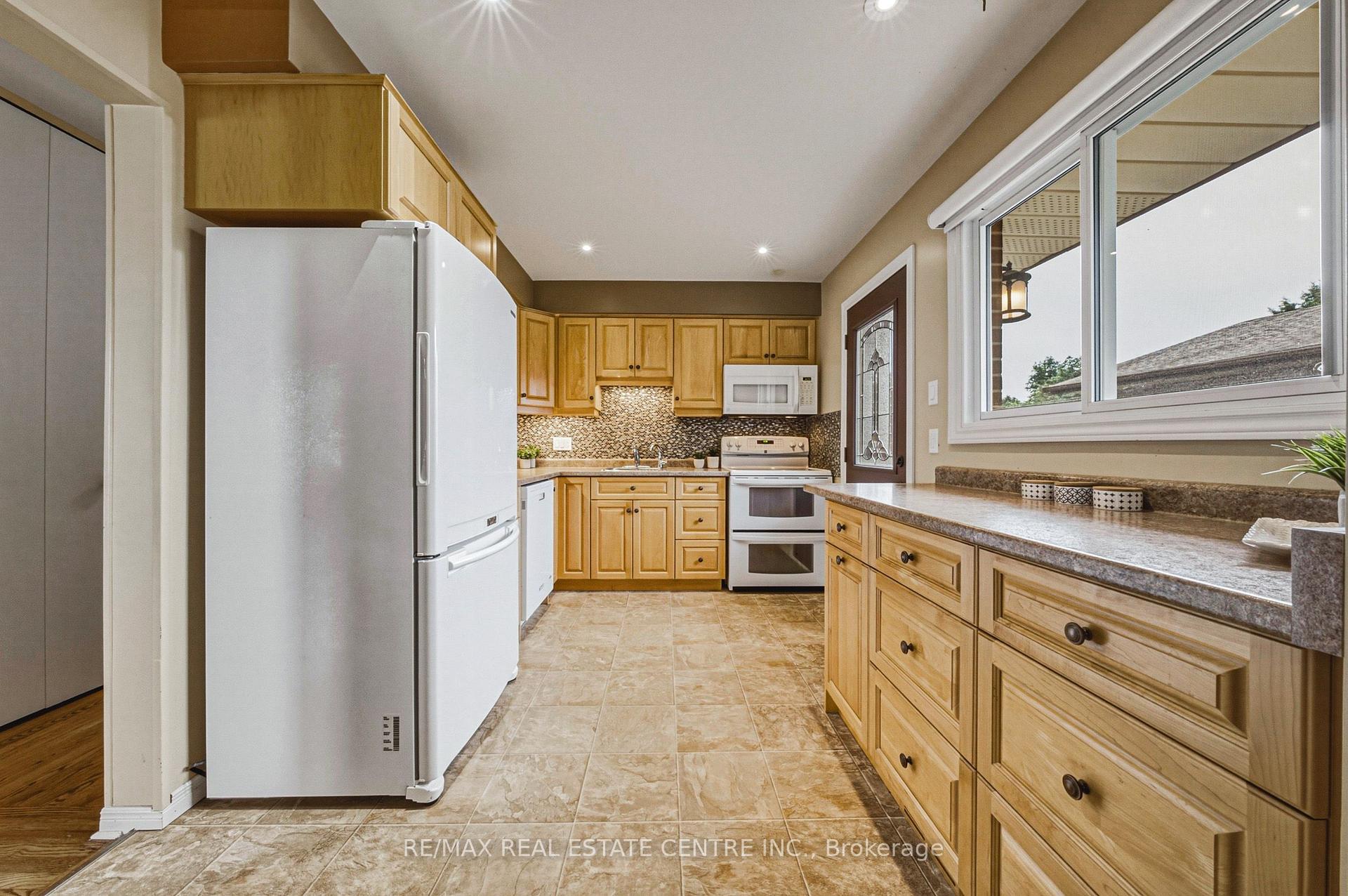 Photo 11 of 45 Gail Street, Cambridge, Greenway-Chaplin — HOMEH