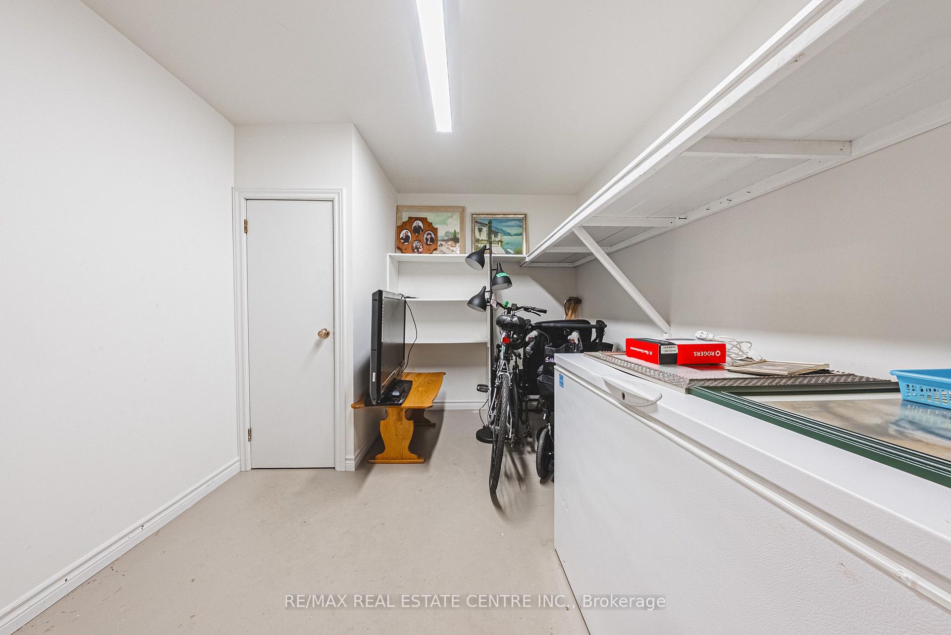 Photo 26 of 45 Gail Street, Cambridge, Greenway-Chaplin — HOMEH