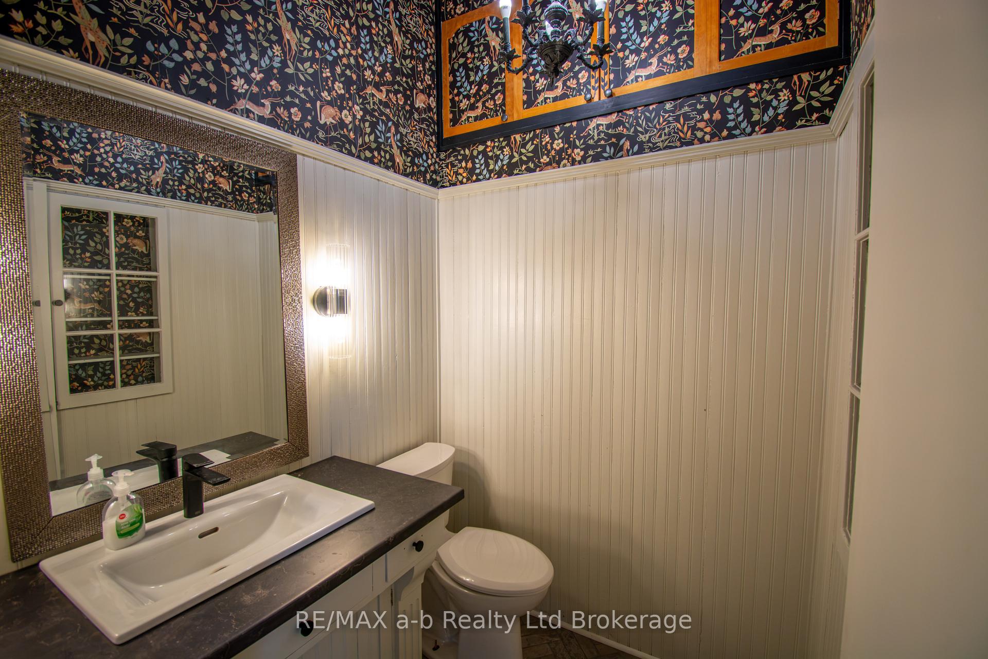 Photo 12 of Unit 3, 66 Daly Avenue, Stratford — HOMEH