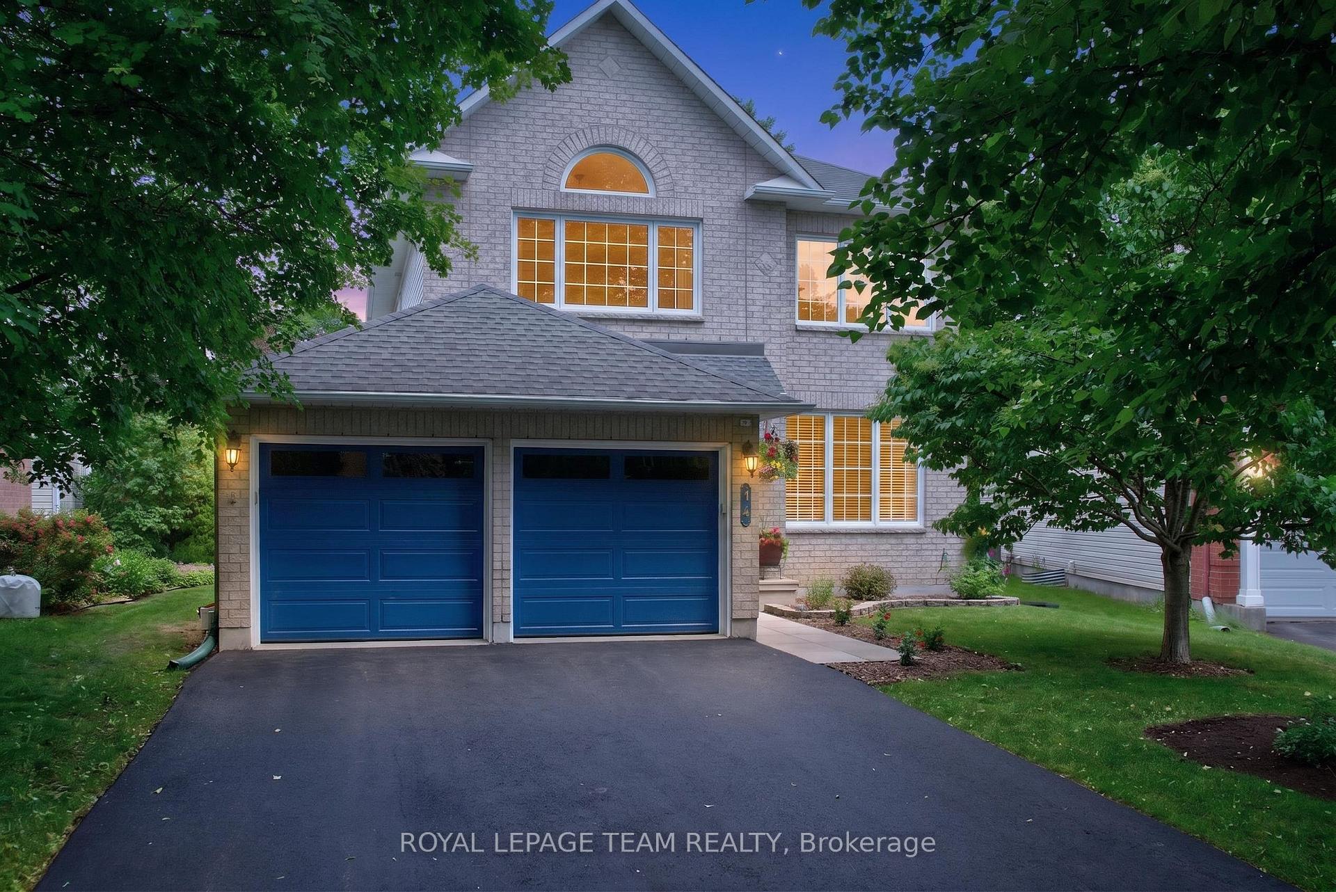 Photo 2 of 14 Wynridge Place, Ottawa, Kanata - Emerald Meadows/Trailwest — HOMEH