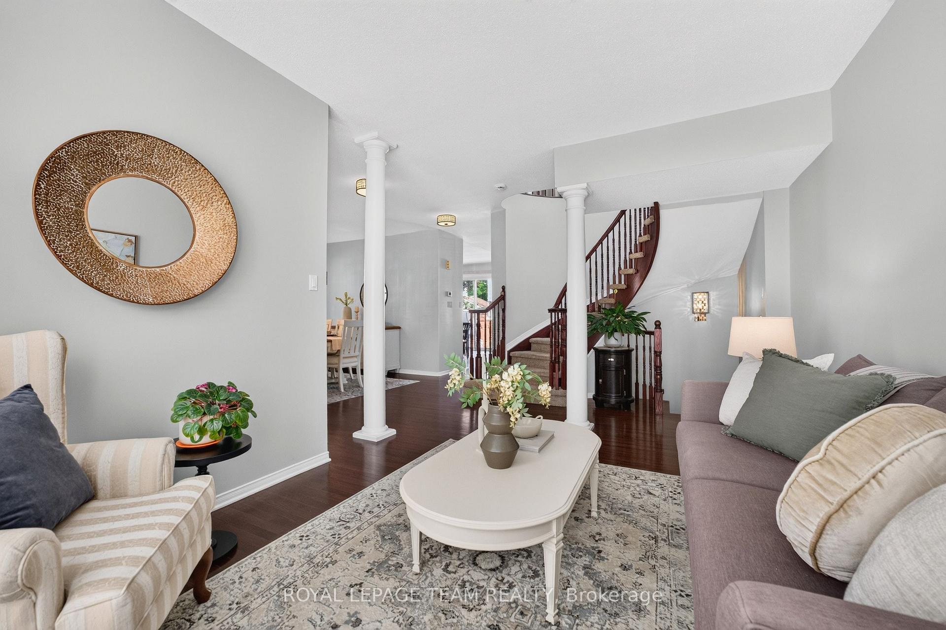 Photo 8 of 14 Wynridge Place, Ottawa, Kanata - Emerald Meadows/Trailwest — HOMEH