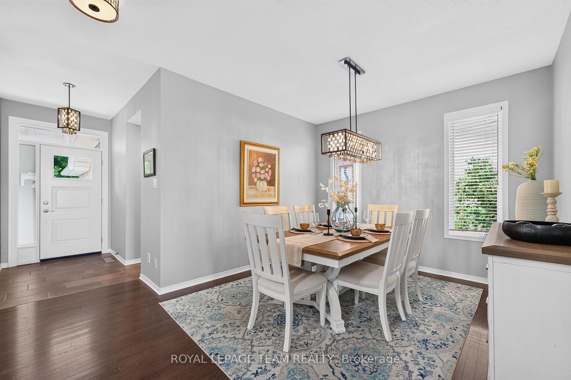 Photo 9 of 14 Wynridge Place, Ottawa, Kanata - Emerald Meadows/Trailwest — HOMEH