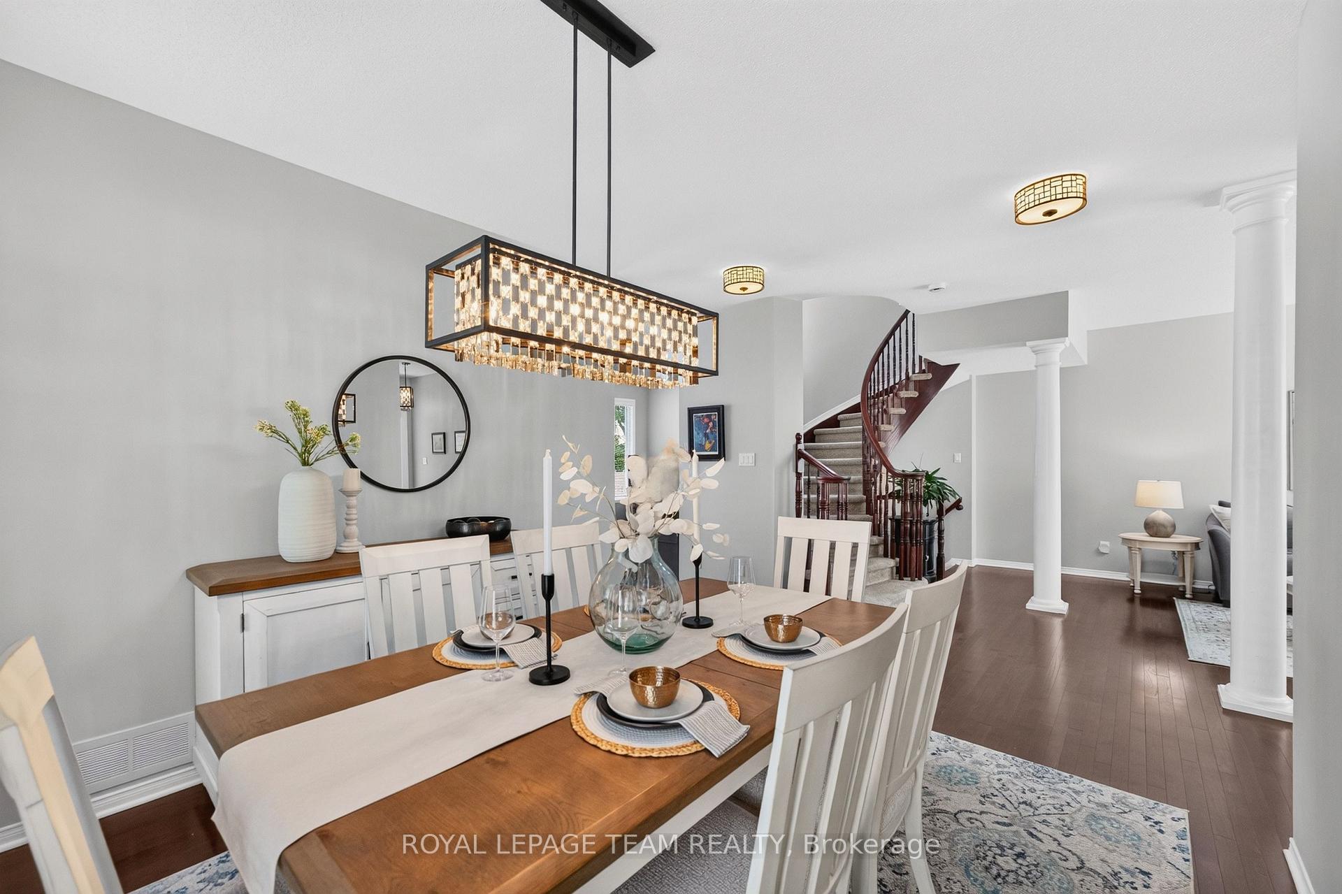 Photo 11 of 14 Wynridge Place, Ottawa, Kanata - Emerald Meadows/Trailwest — HOMEH