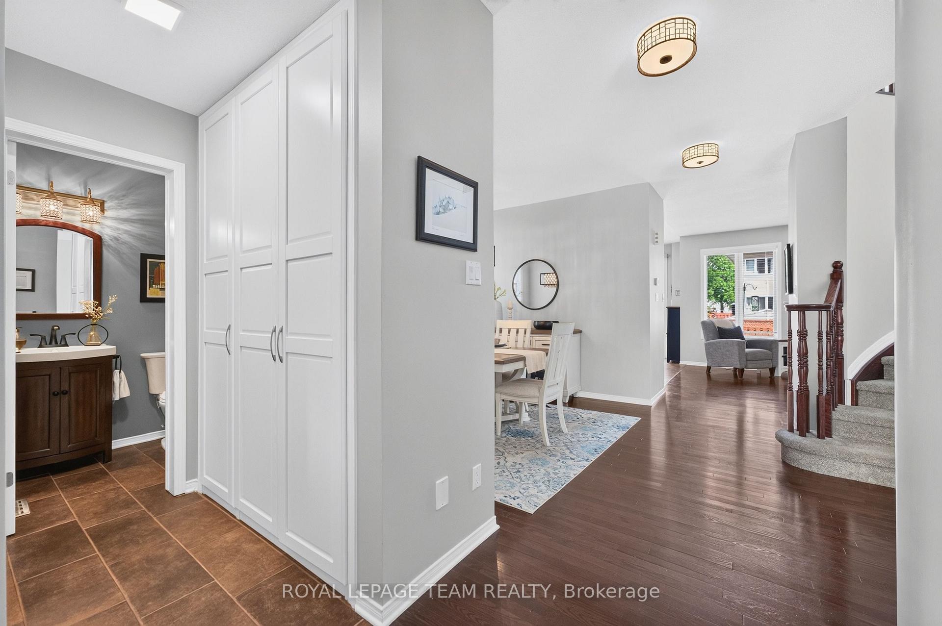 Photo 23 of 14 Wynridge Place, Ottawa, Kanata - Emerald Meadows/Trailwest — HOMEH
