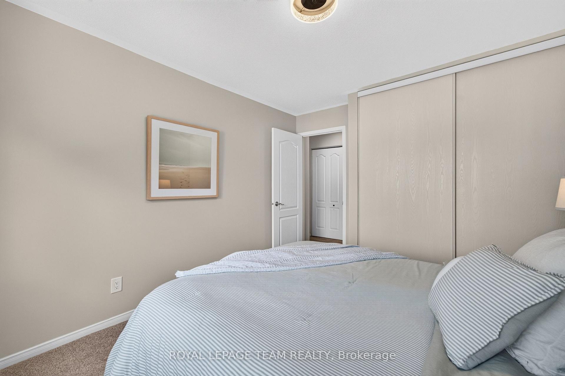 Photo 38 of 14 Wynridge Place, Ottawa, Kanata - Emerald Meadows/Trailwest — HOMEH