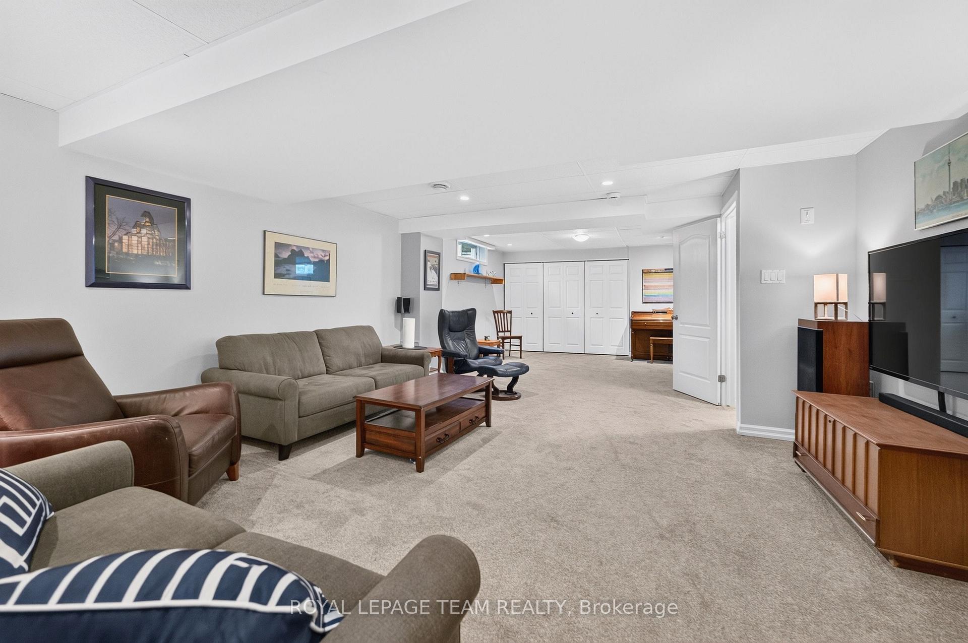 Photo 45 of 14 Wynridge Place, Ottawa, Kanata - Emerald Meadows/Trailwest — HOMEH