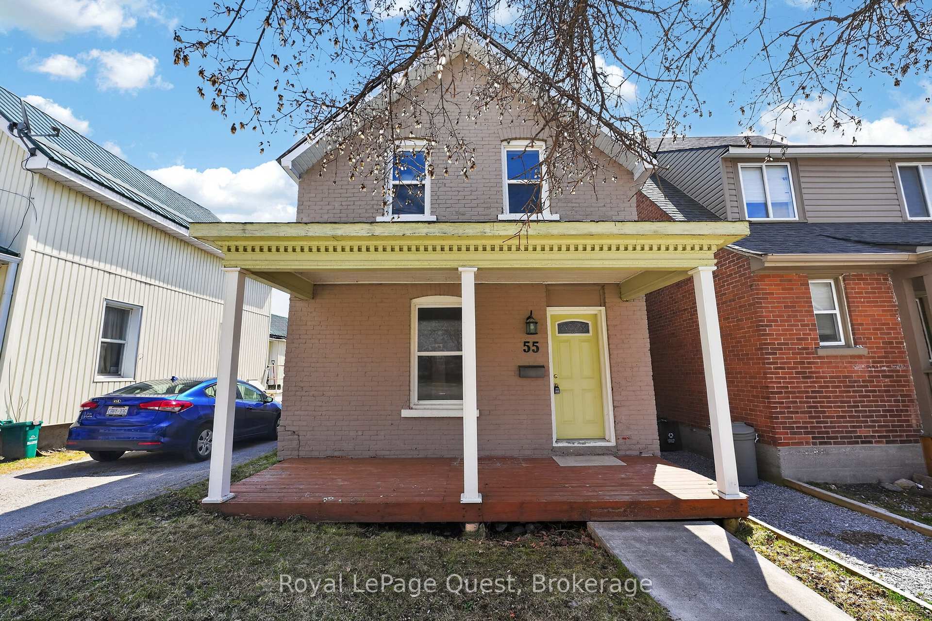 Photo 3 of 55 Elgin Street, Orillia — HOMEH