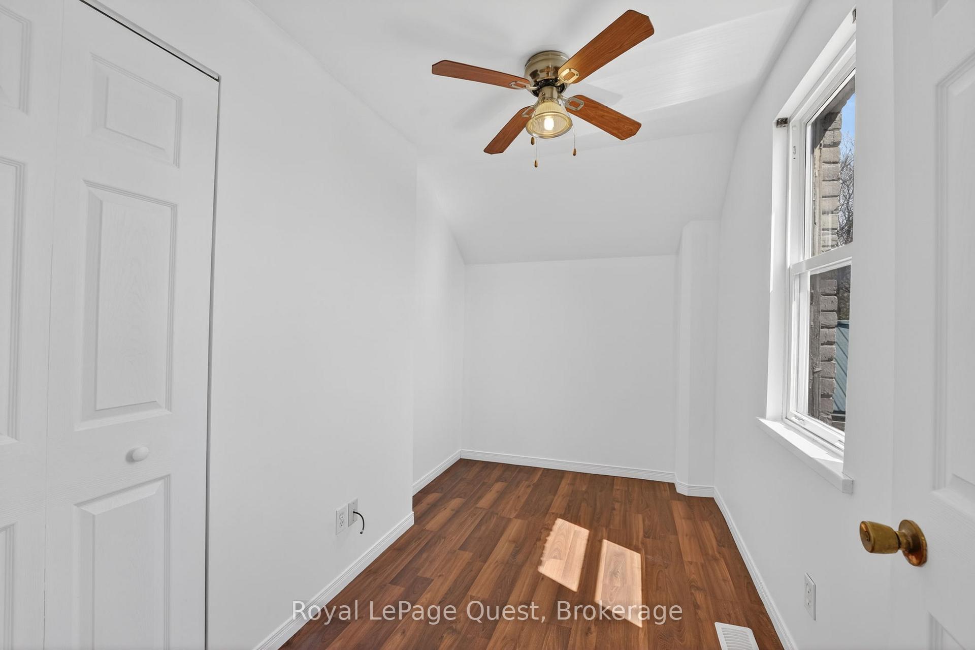 Photo 25 of 55 Elgin Street, Orillia — HOMEH
