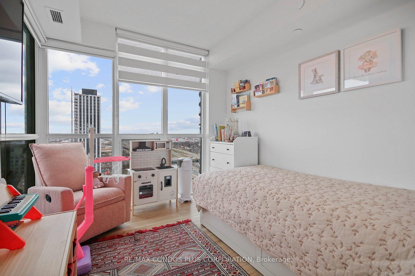 Photo 23 of Unit 1802, 9 Valhalla Inn Road, Etobicoke, Islington-City Centre West — HOMEH