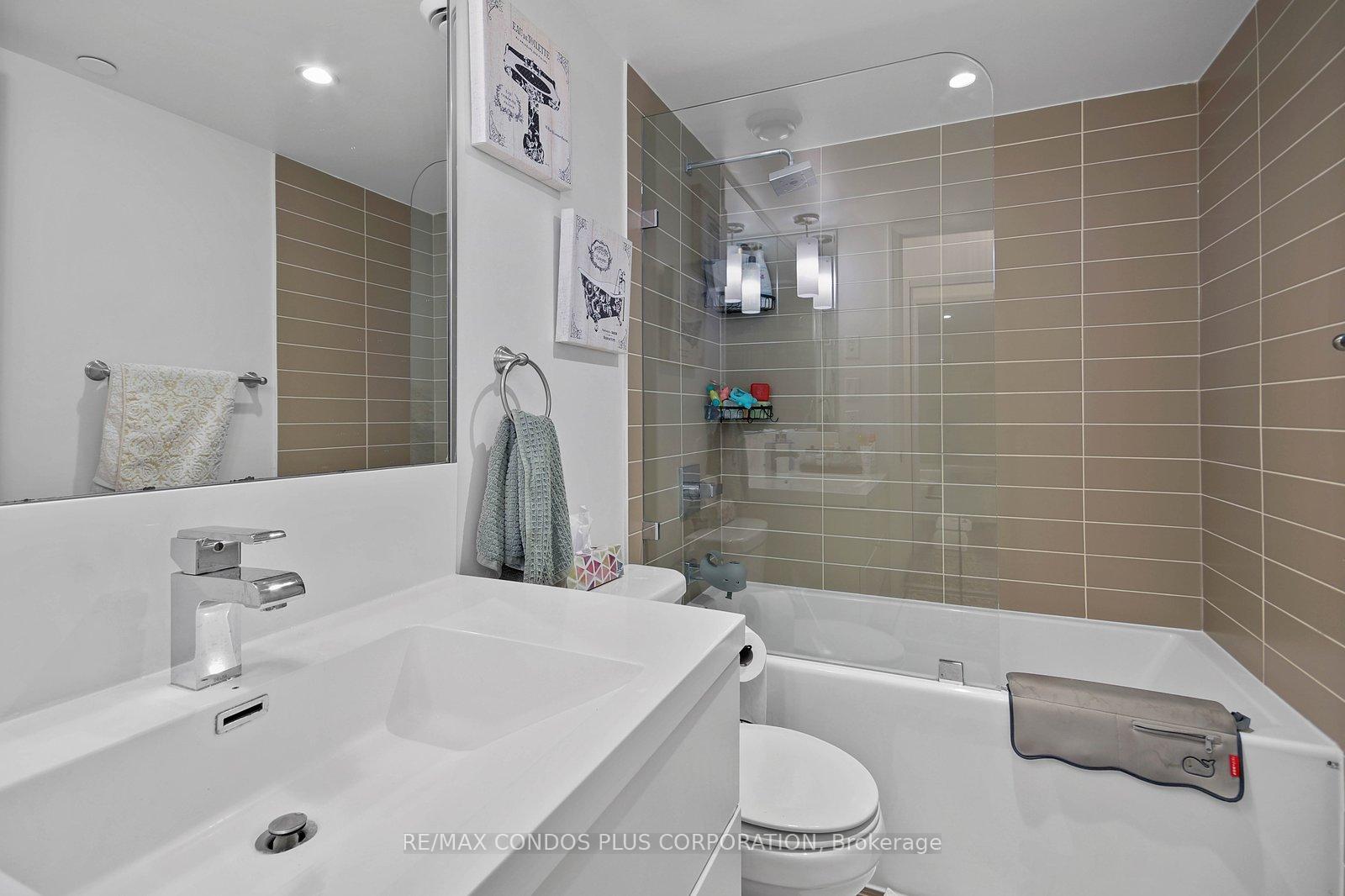 Photo 26 of Unit 1802, 9 Valhalla Inn Road, Etobicoke, Islington-City Centre West — HOMEH